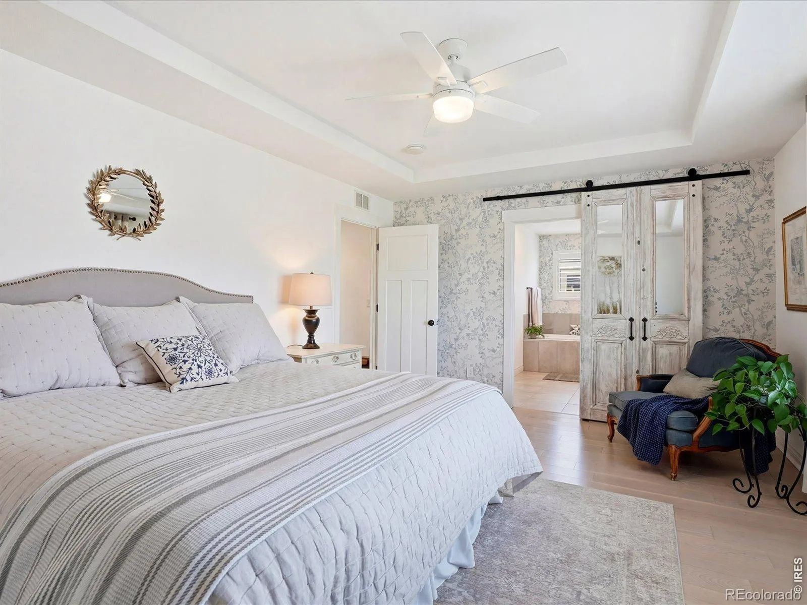 04102026183035 1600 19