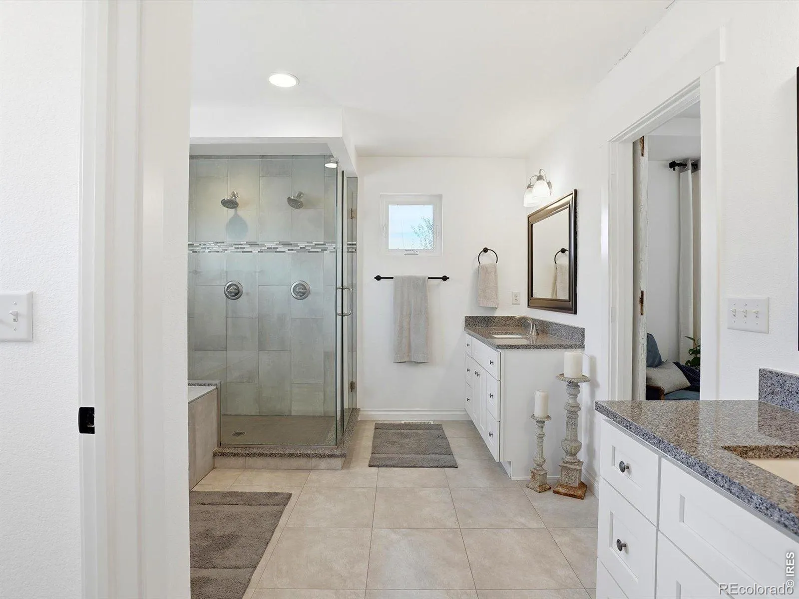 04102026183035 1600 21