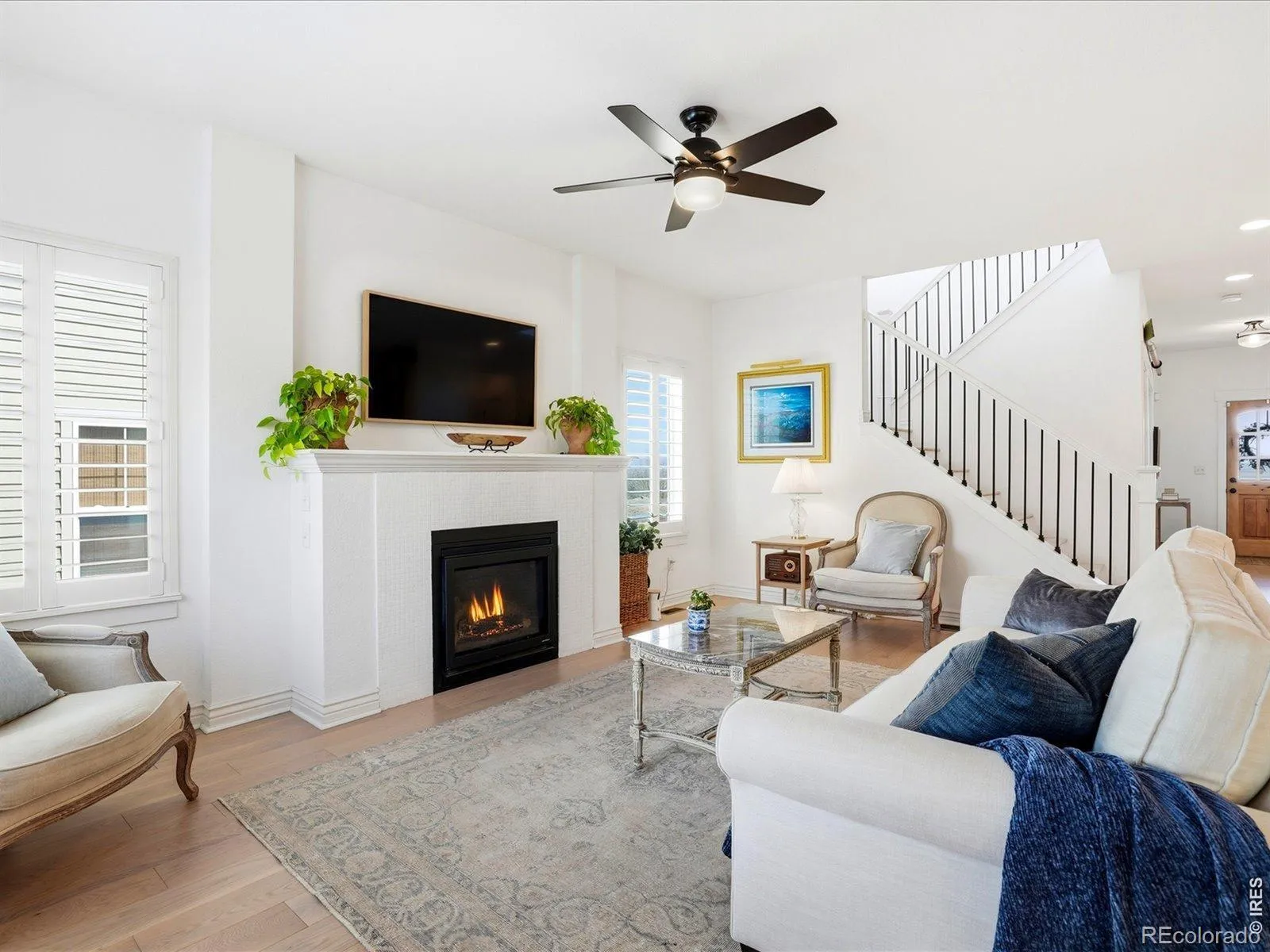 04102026183035 1600 3