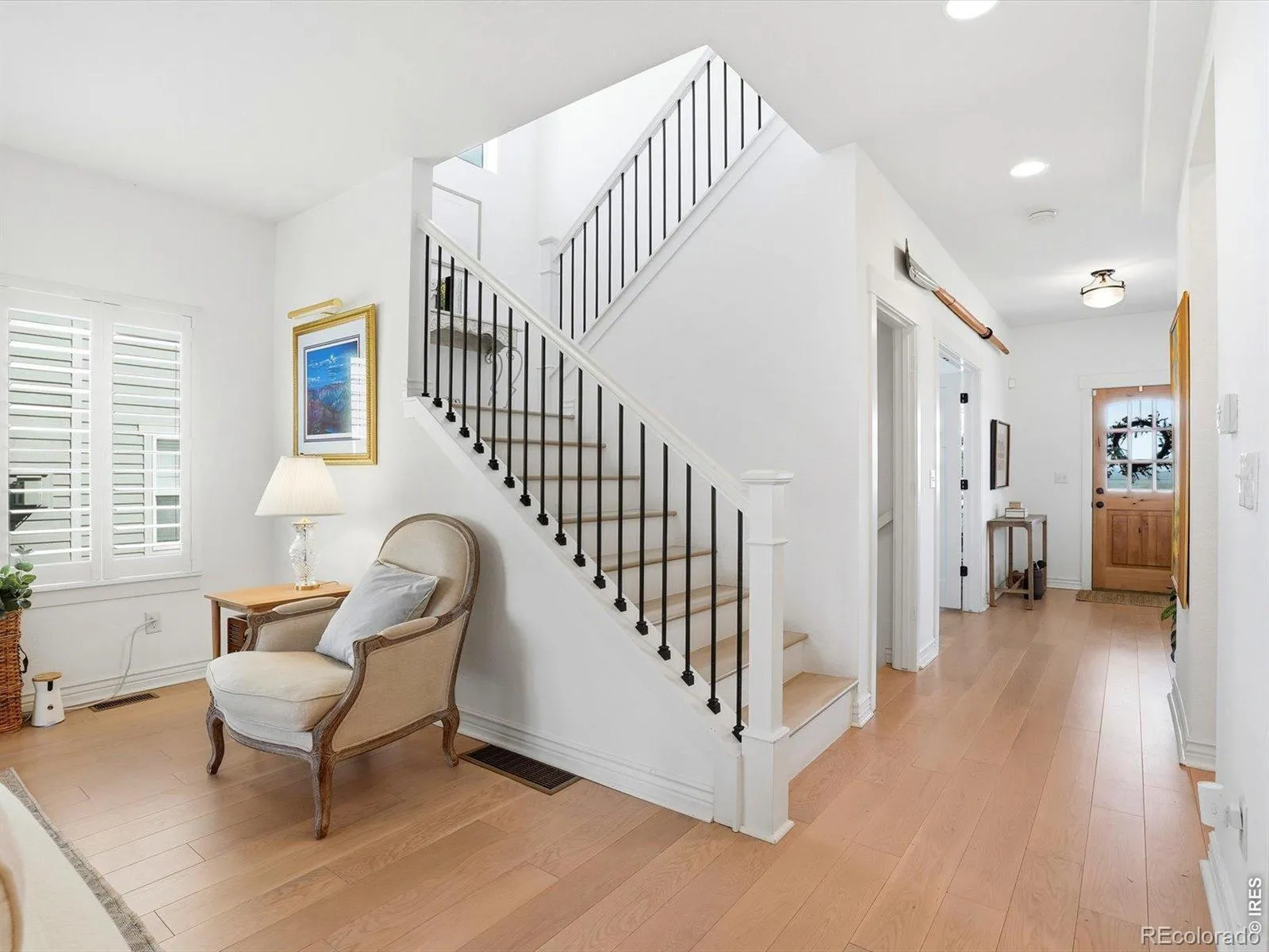 04102026183035 1600 6