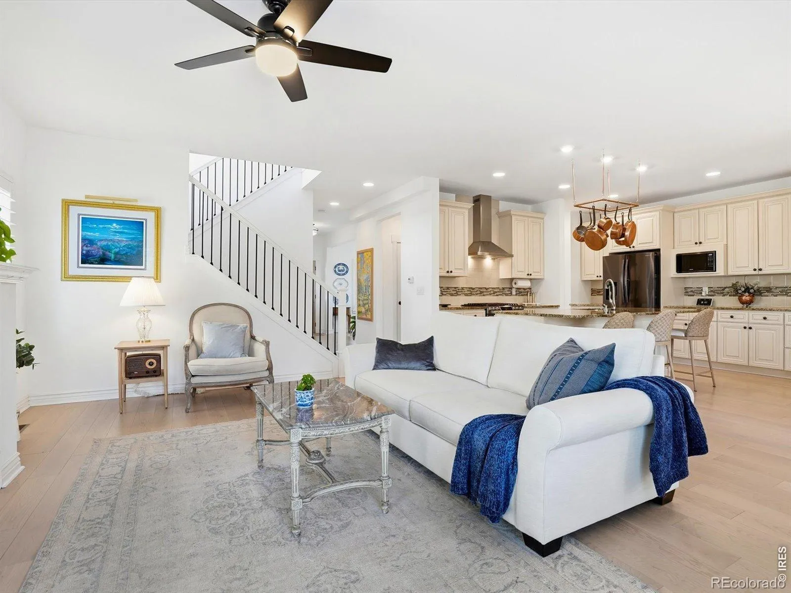 04102026183035 1600 7