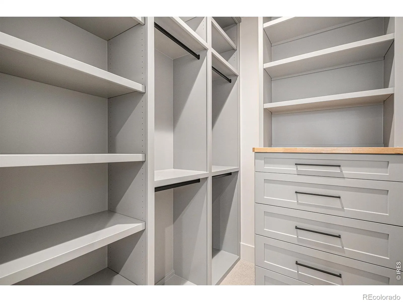 04092026012017 1600 17