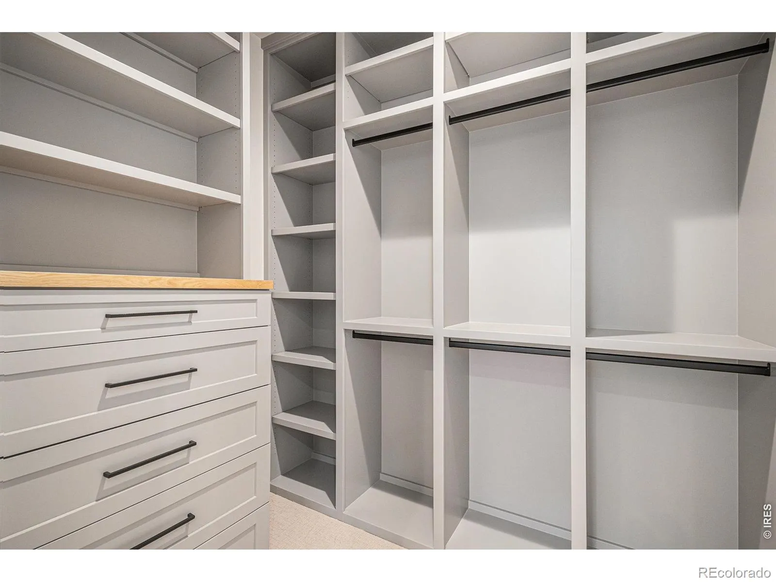 04092026012017 1600 18