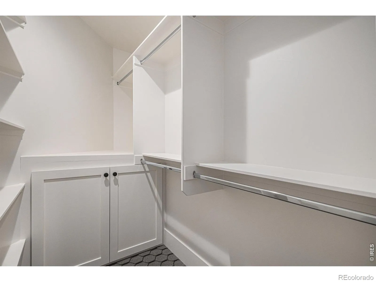 04092026012017 1600 36