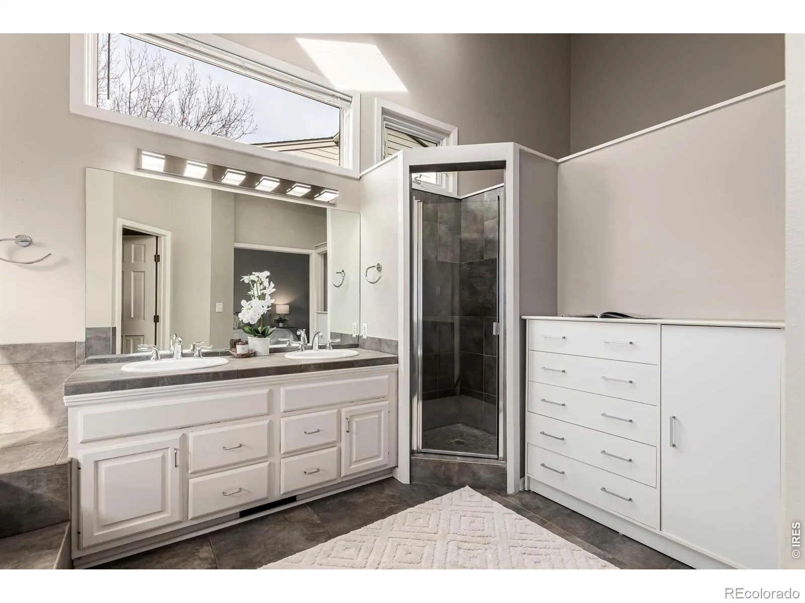 04082026165151 1600 18