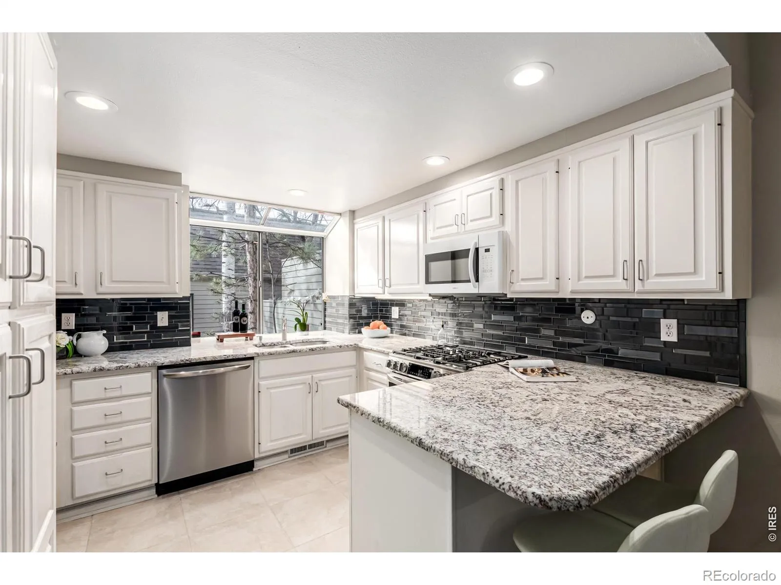 04082026165151 1600 9