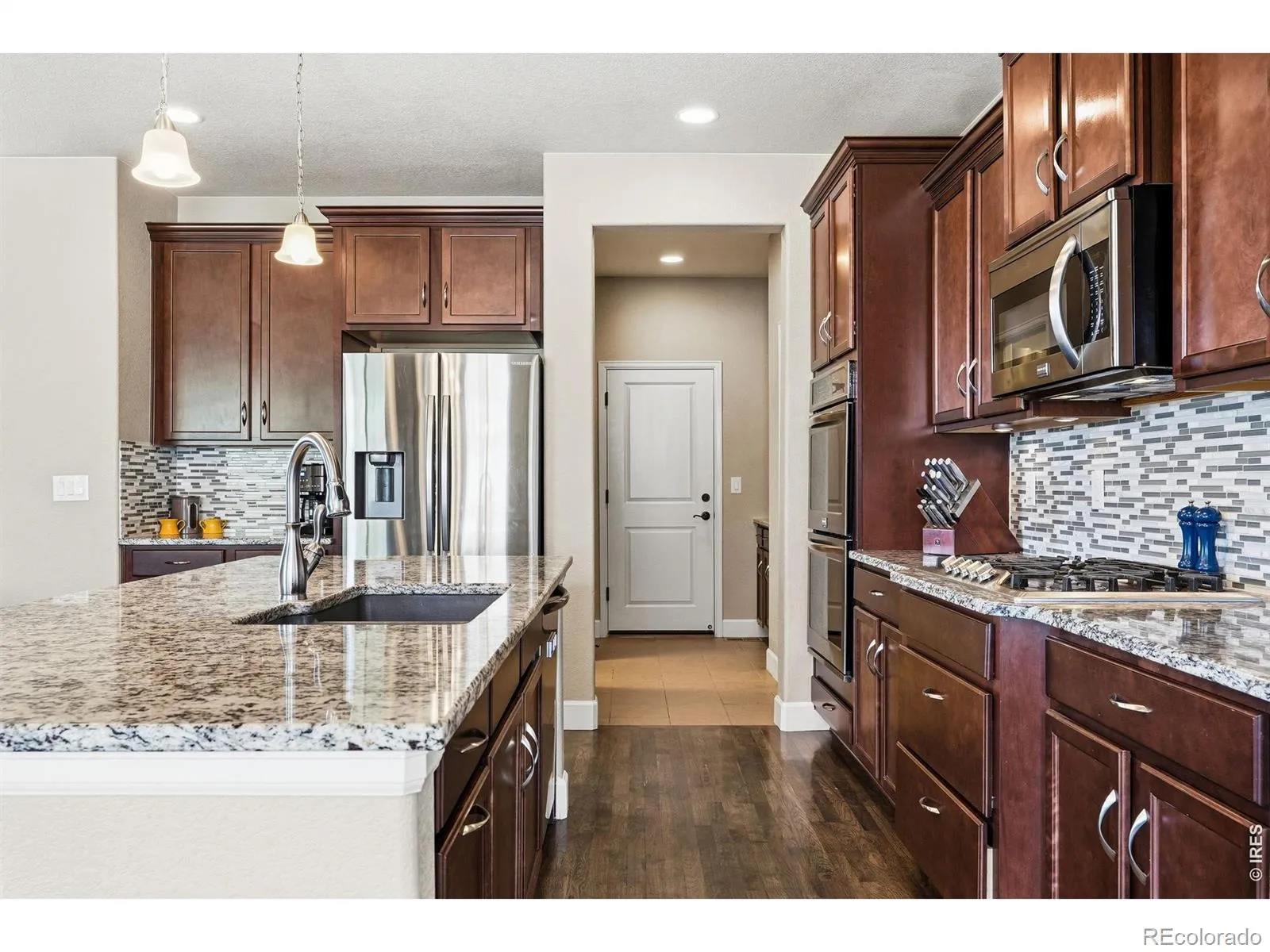 21251 E Smoky Hill Road Centennial CO 80015 MLS #RECIR1055839 05082026032004 1600 13
