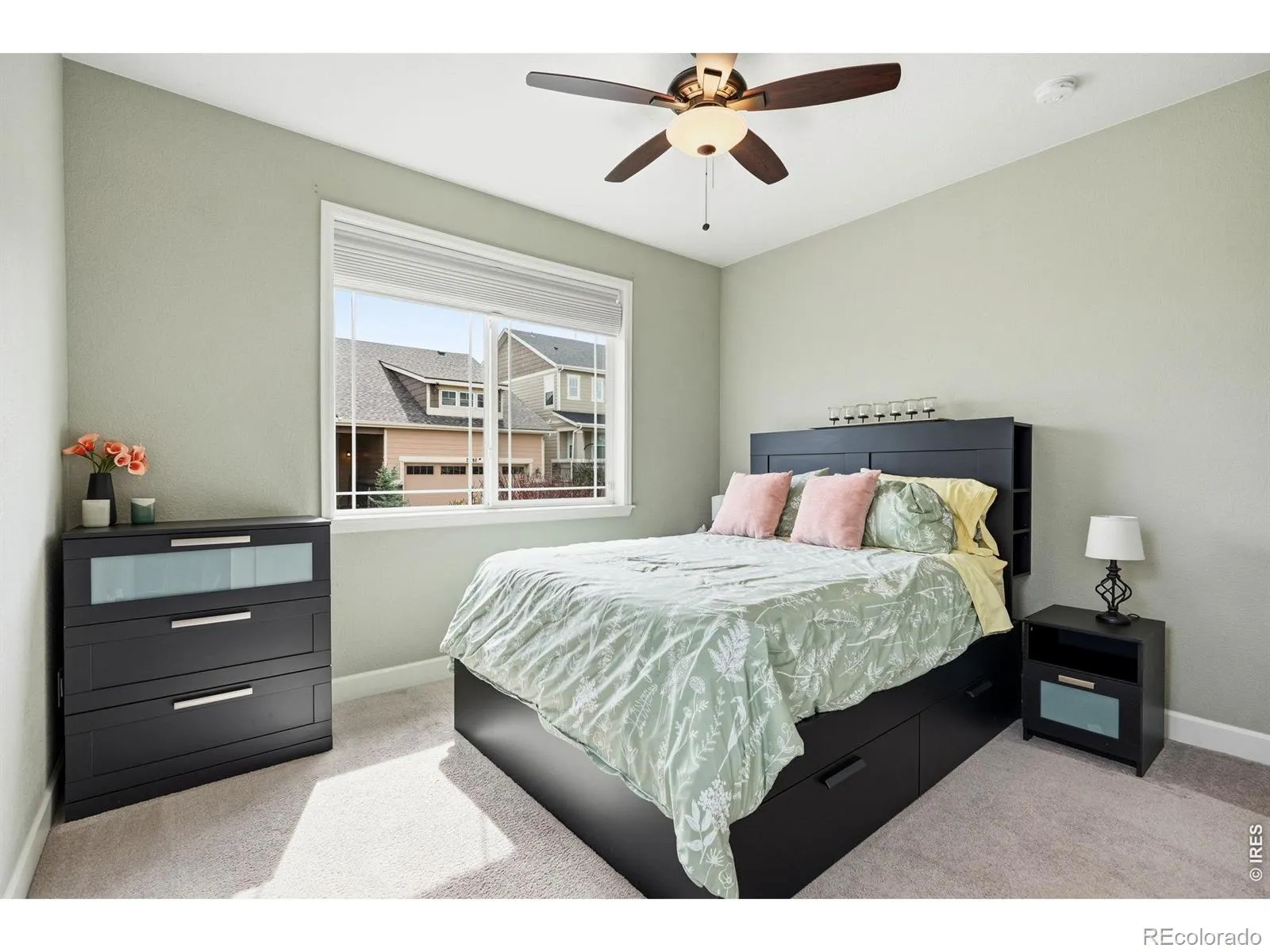 21251 E Smoky Hill Road Centennial CO 80015 MLS #RECIR1055839 05082026032004 1600 19