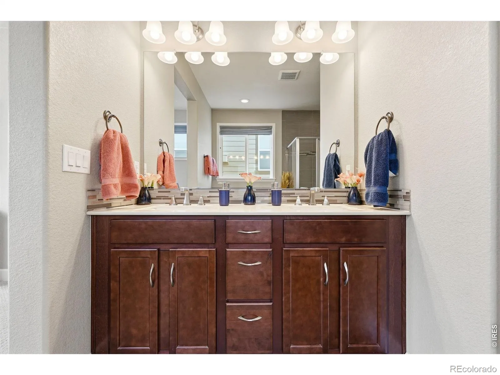 21251 E Smoky Hill Road Centennial CO 80015 MLS #RECIR1055839 05082026032004 1600 27