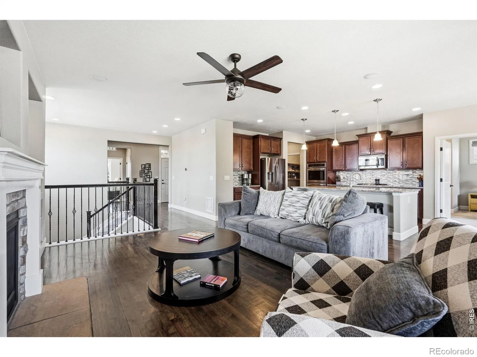 21251 E Smoky Hill Road Centennial CO 80015 MLS #RECIR1055839 05082026032004 1600 8