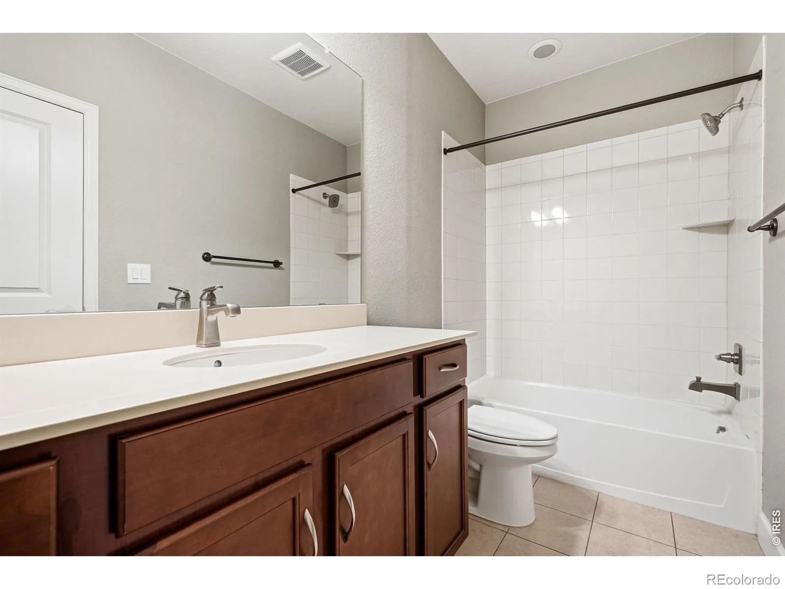 21251 E Smoky Hill Road Centennial CO 80015 MLS #RECIR1055839 07062026021209 1600 35