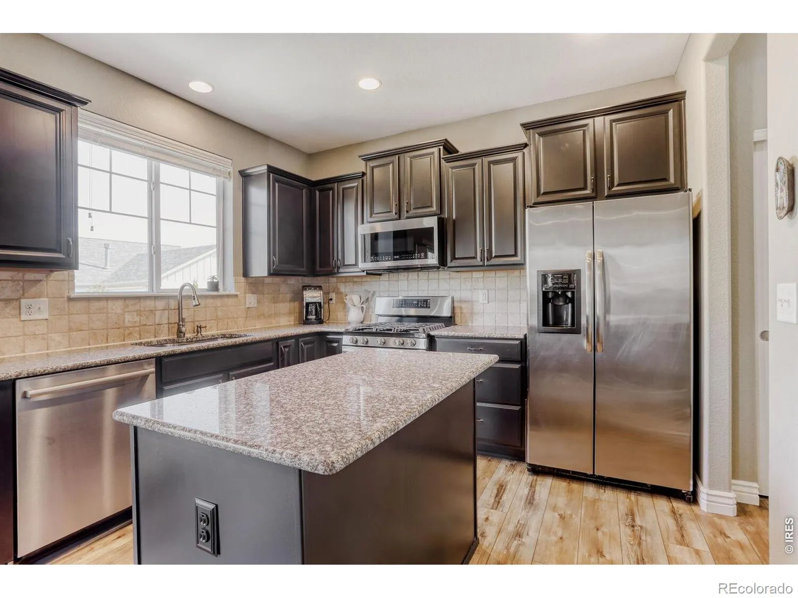 04082026195317 1600 15