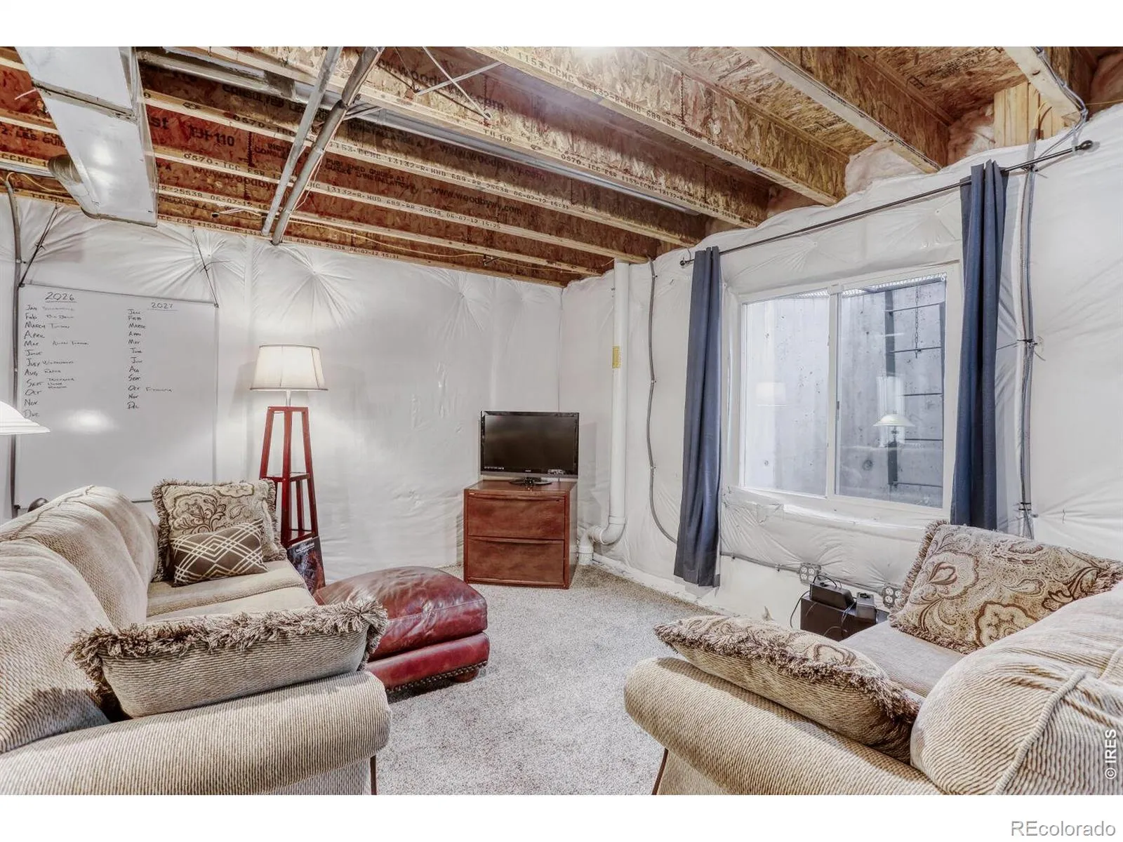 04082026195317 1600 33