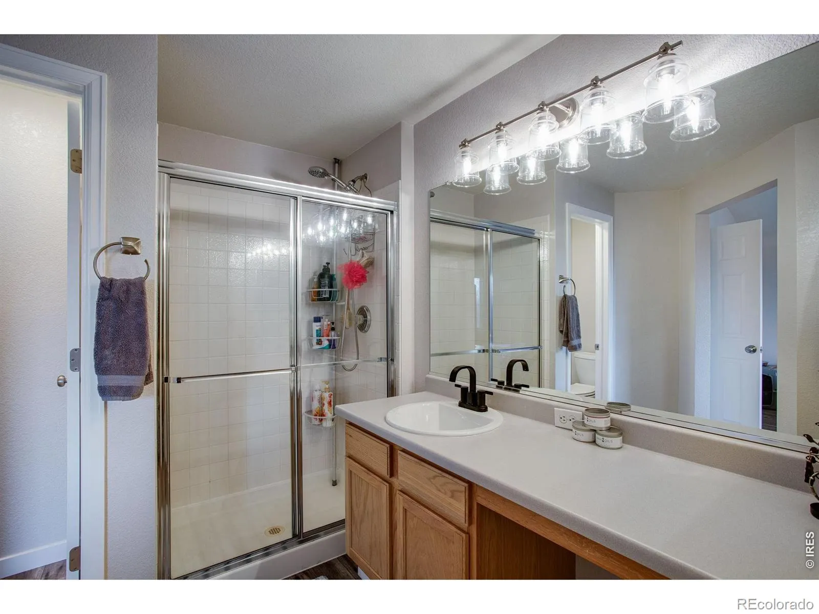 04082026231633 1600 34