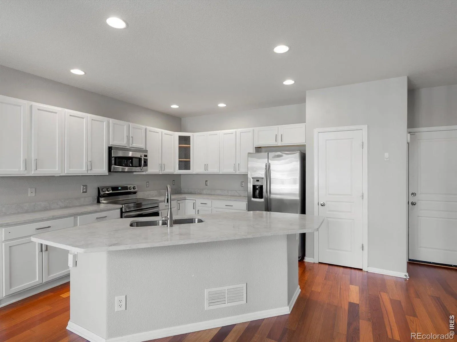 4795 Raven Run Broomfield CO 80023 | MLS #RECIR1056000 04092026185741 1600 3