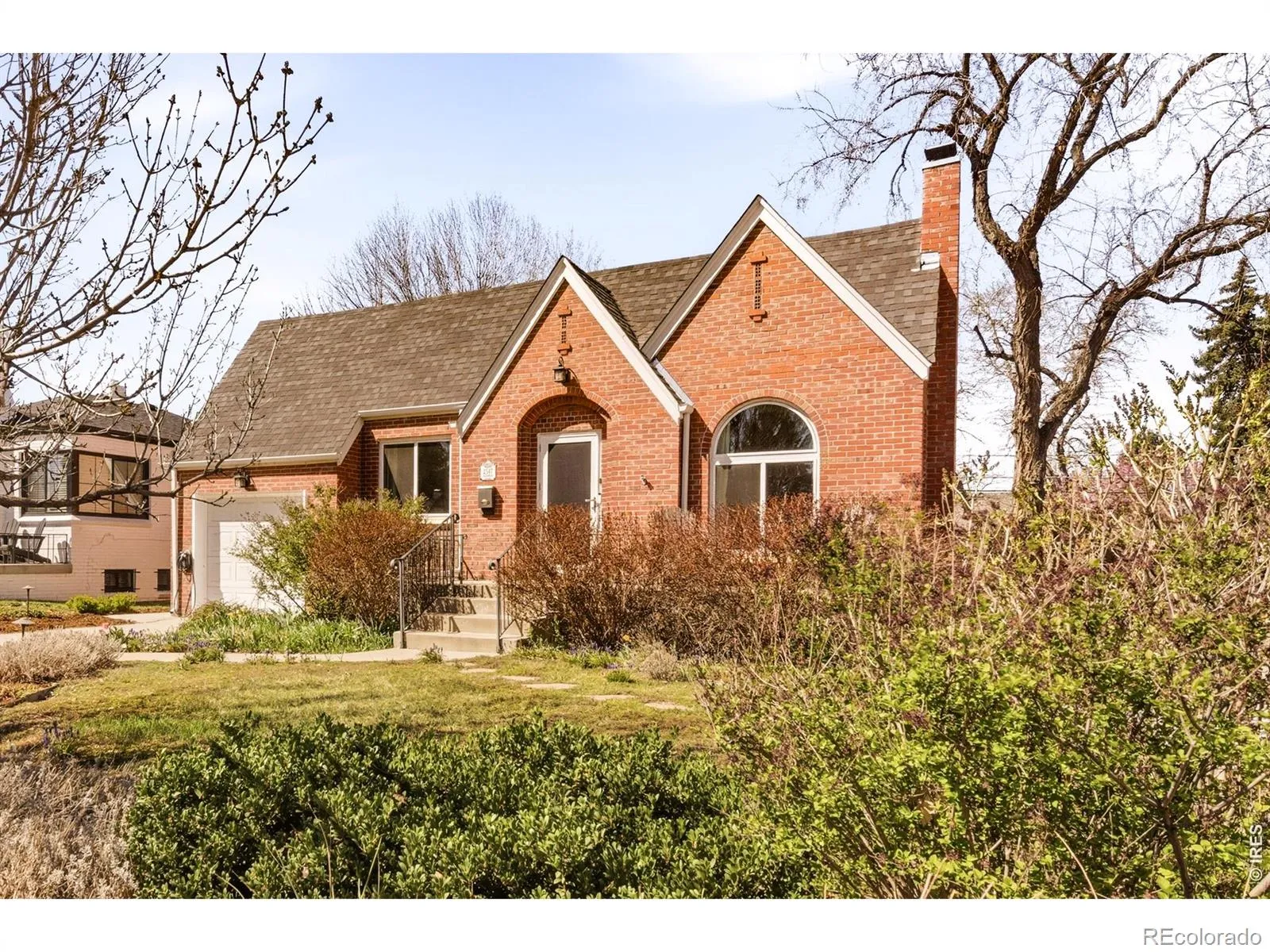 04092026215801 1600 0