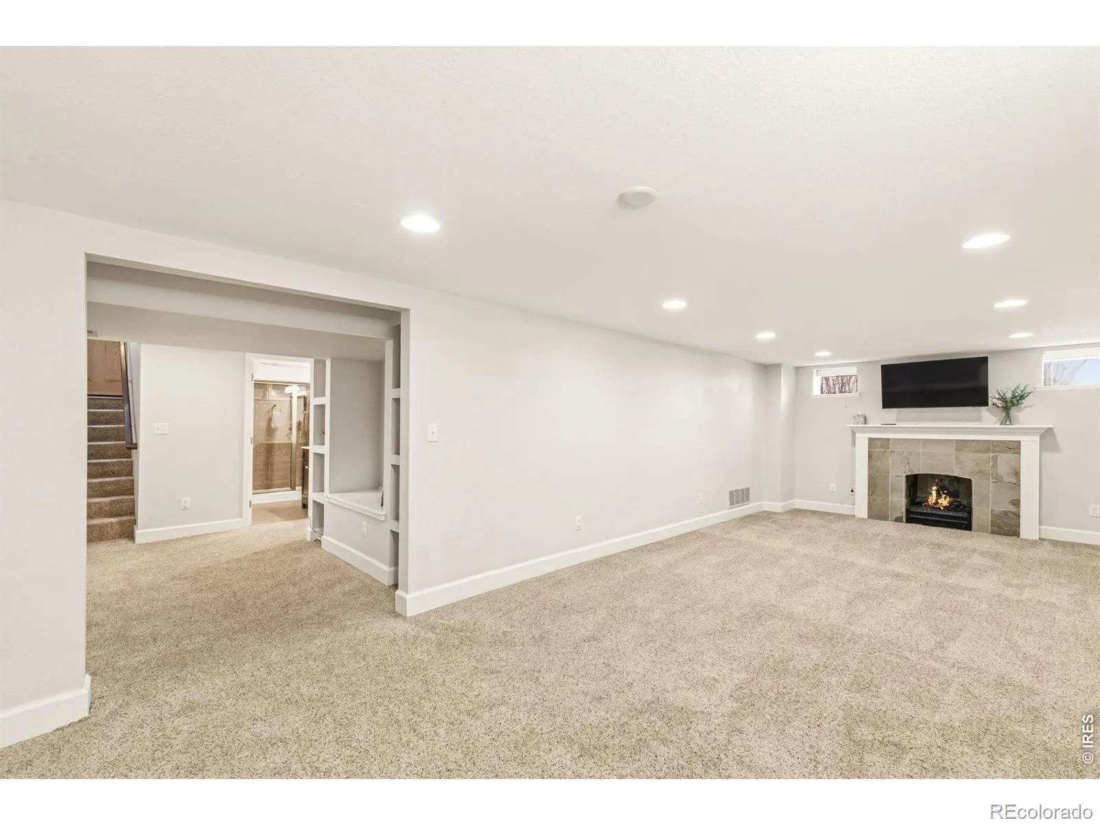 04092026215801 1600 22