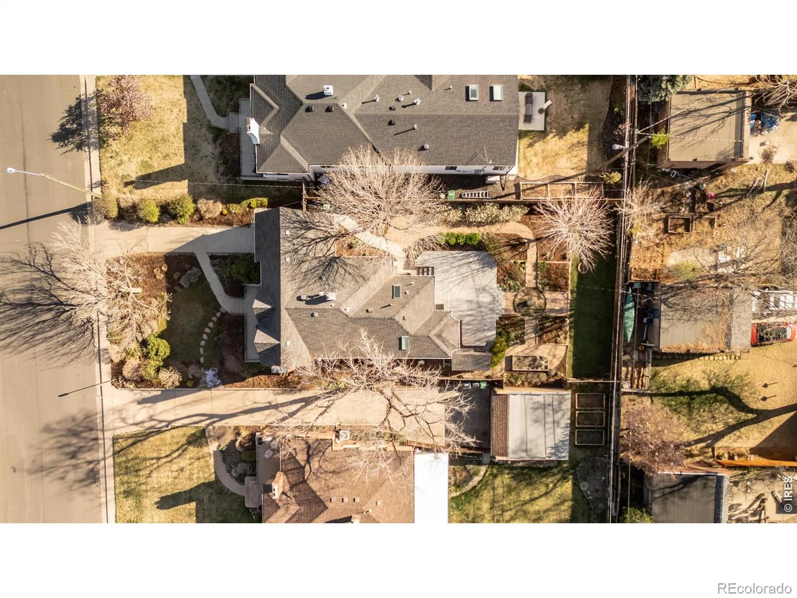 04092026215801 1600 42