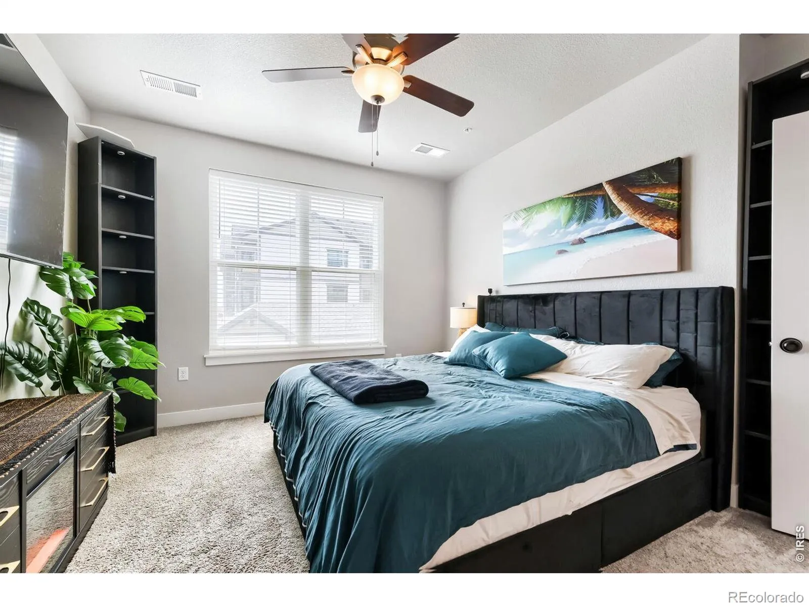 04092026231201 1600 11