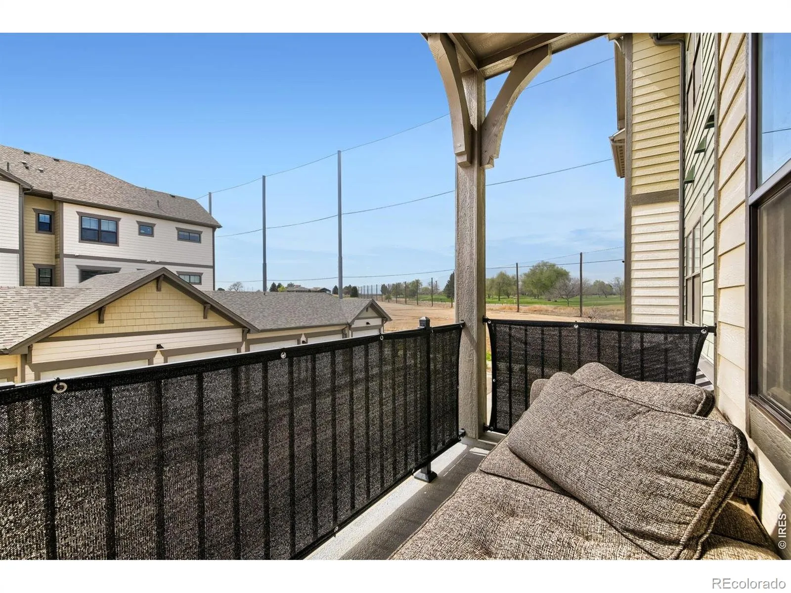 04092026231201 1600 22