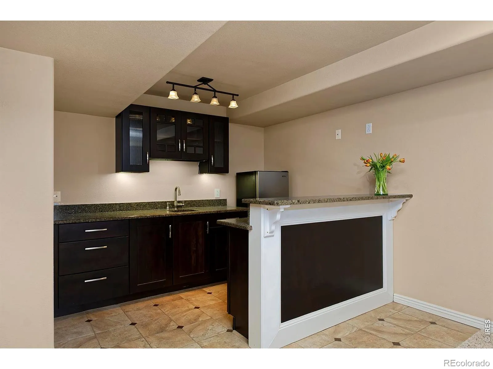 04162026173817 1600 33