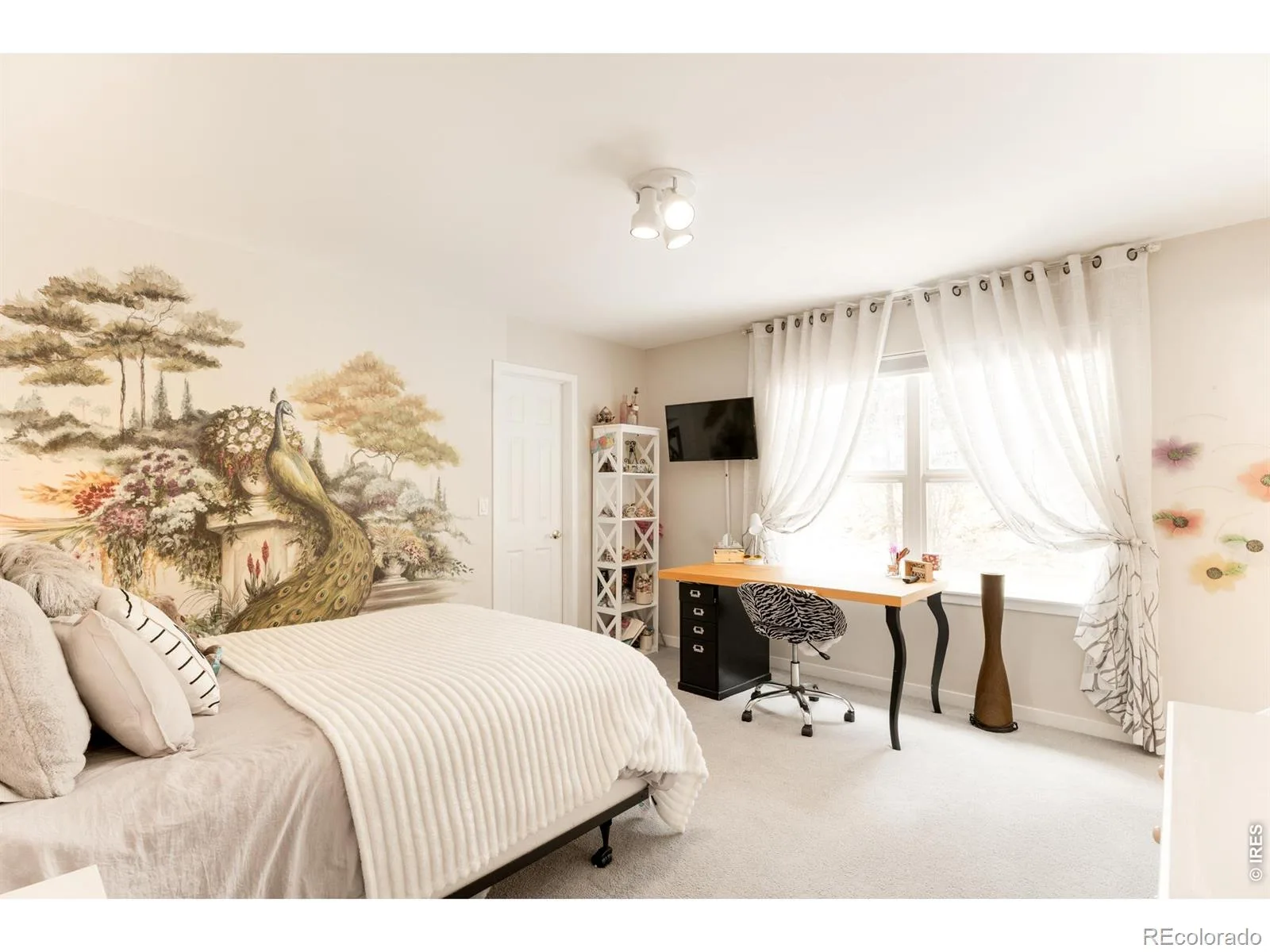 12023 Coal Creek Heights Drive Golden CO 80403 | MLS #RECIR1056125 08212026024857 1600 19