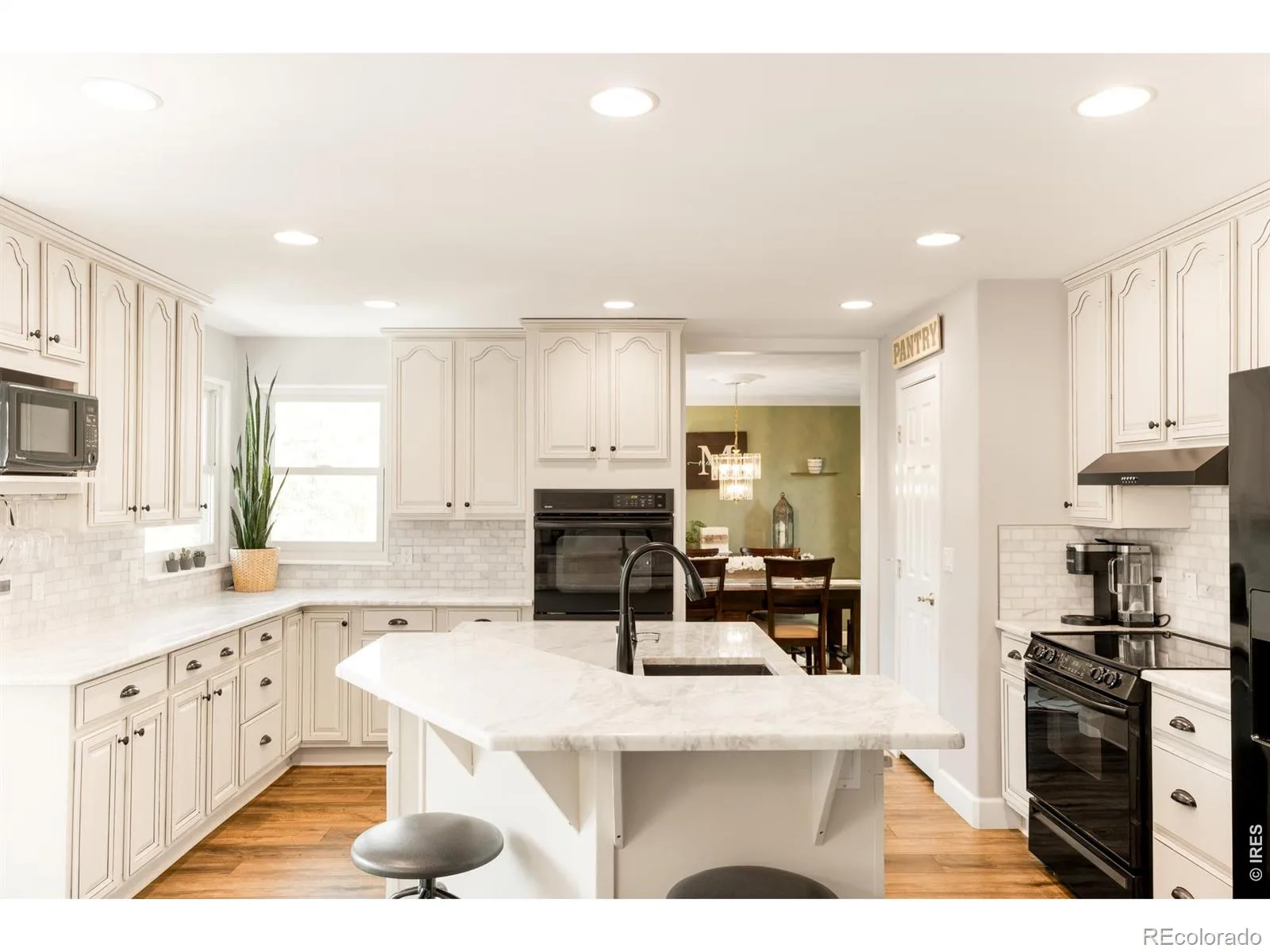 12023 Coal Creek Heights Drive Golden CO 80403 | MLS #RECIR1056125 08212026024857 1600 7