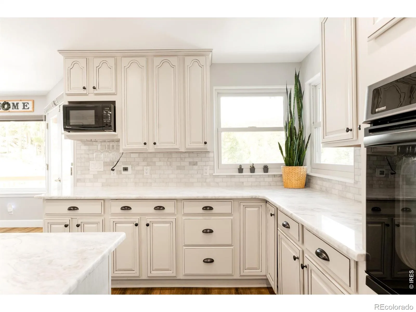 12023 Coal Creek Heights Drive Golden CO 80403 | MLS #RECIR1056125 08212026024857 1600 8
