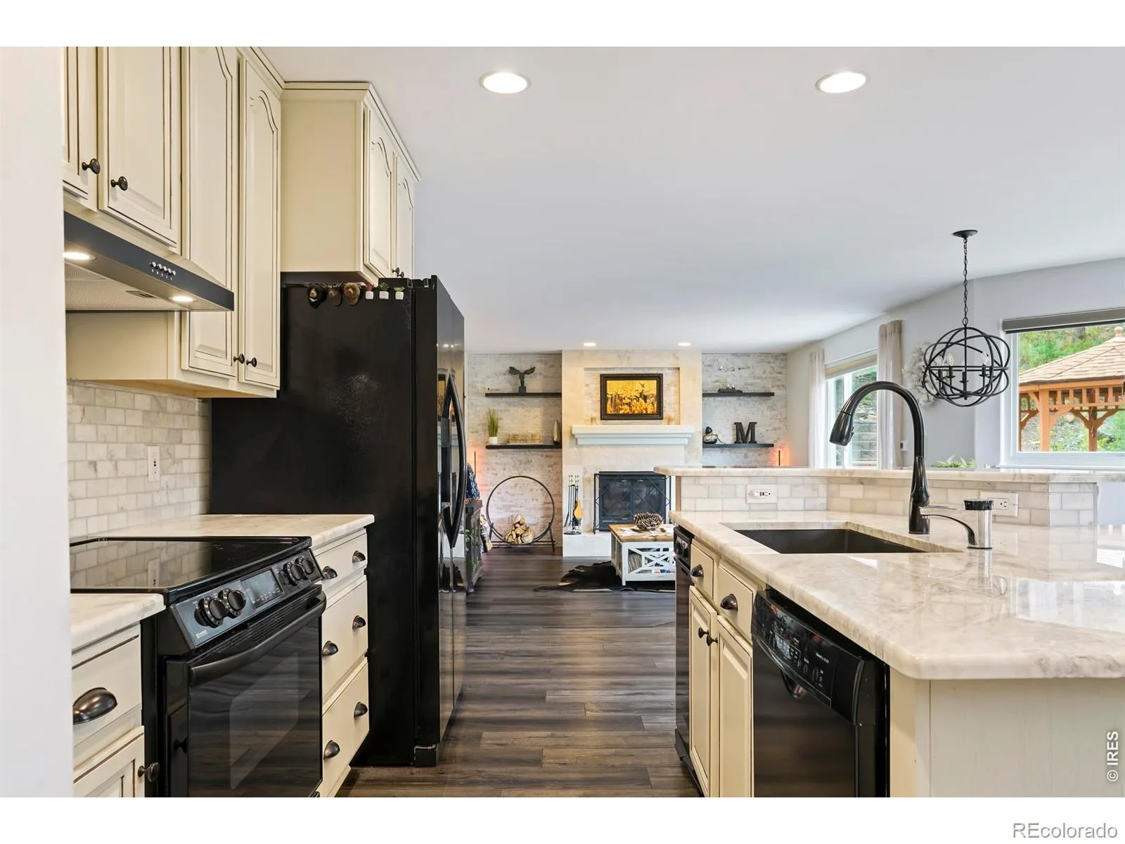 12023 Coal Creek Heights Drive Golden CO 80403 | MLS #RECIR1056125 08212026024857 1600 9