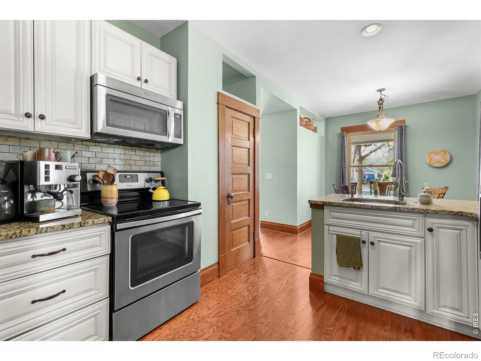 04102026174446 1600 15