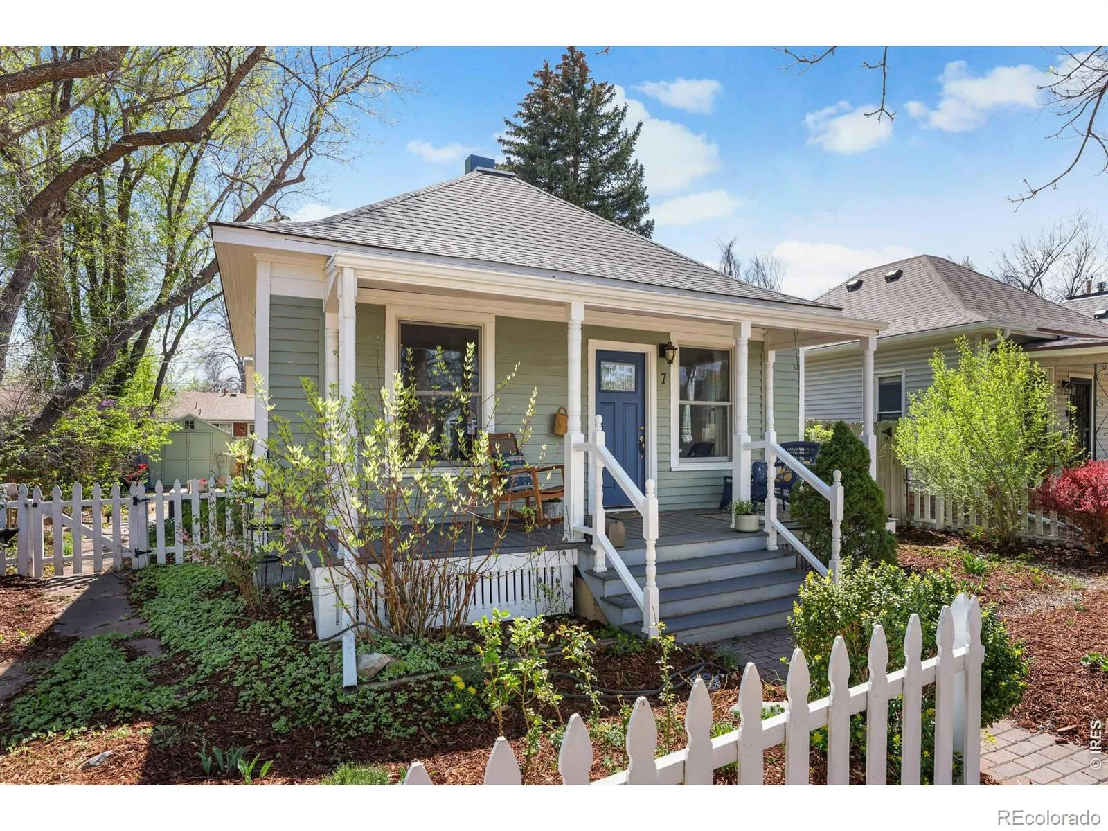 04102026174446 1600 24