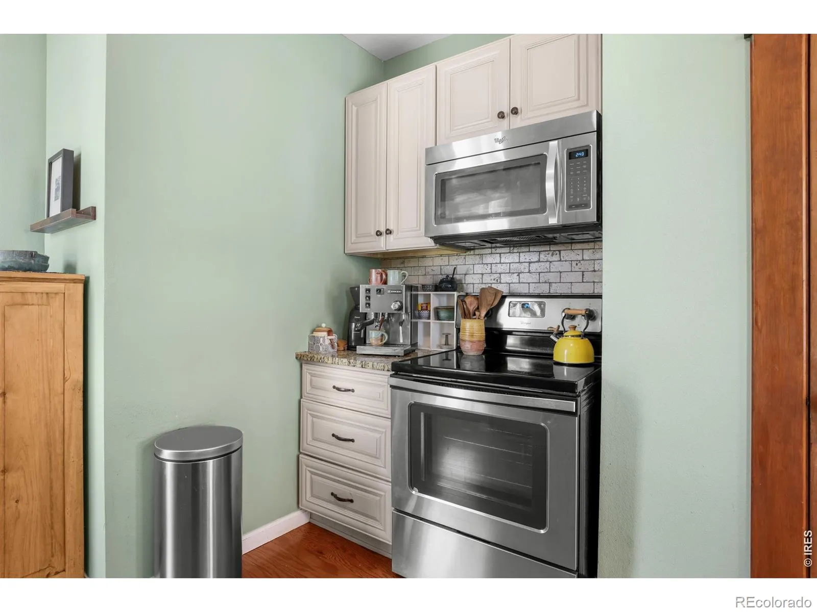 04102026174446 1600 7