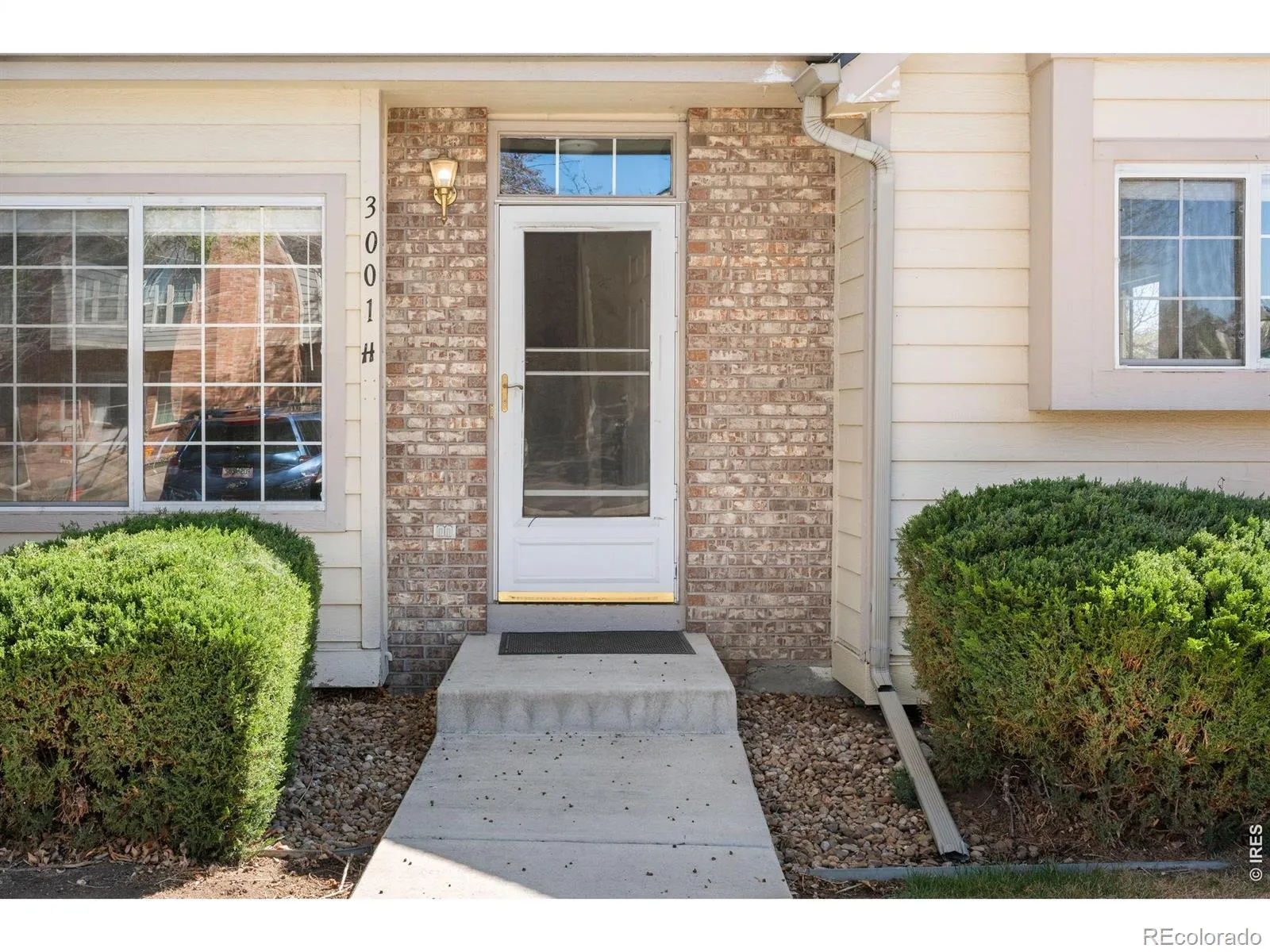 3001 W 107th Place #H Westminster CO 80031 MLS #RECIR1056164 04282026004910 1600 2