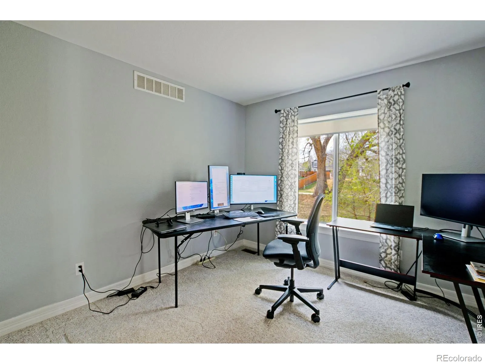 04152026004029 1600 28