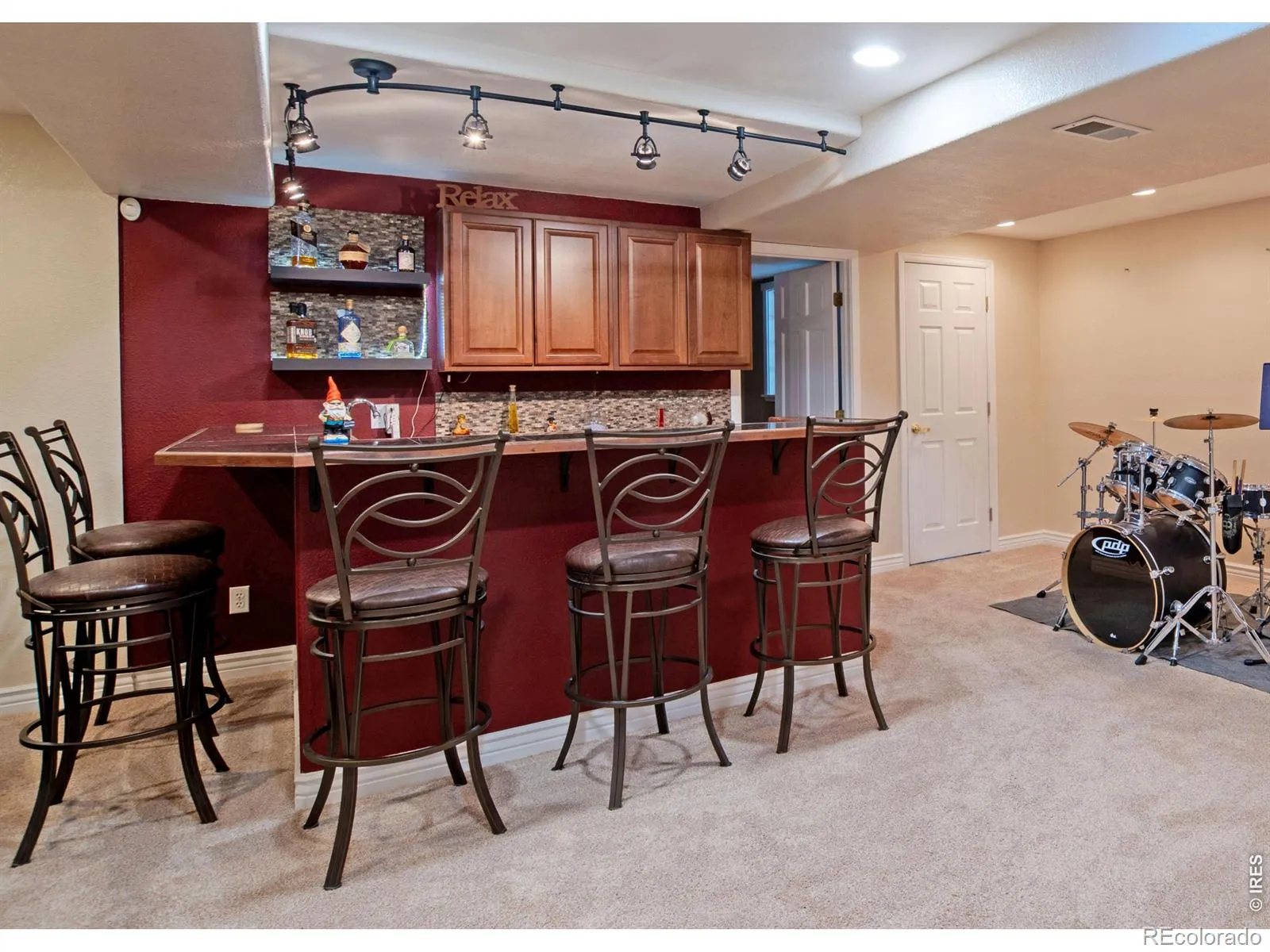 04152026004029 1600 32