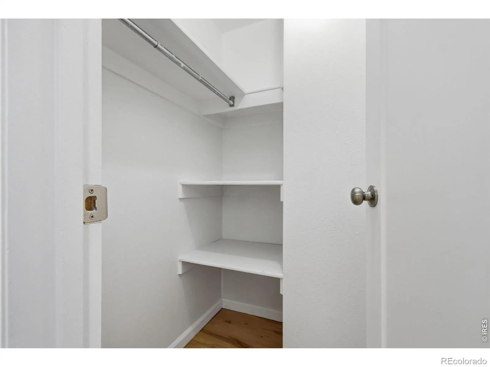 04102026200726 1600 17