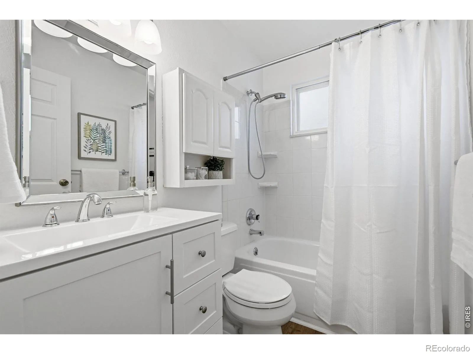 04102026200726 1600 18