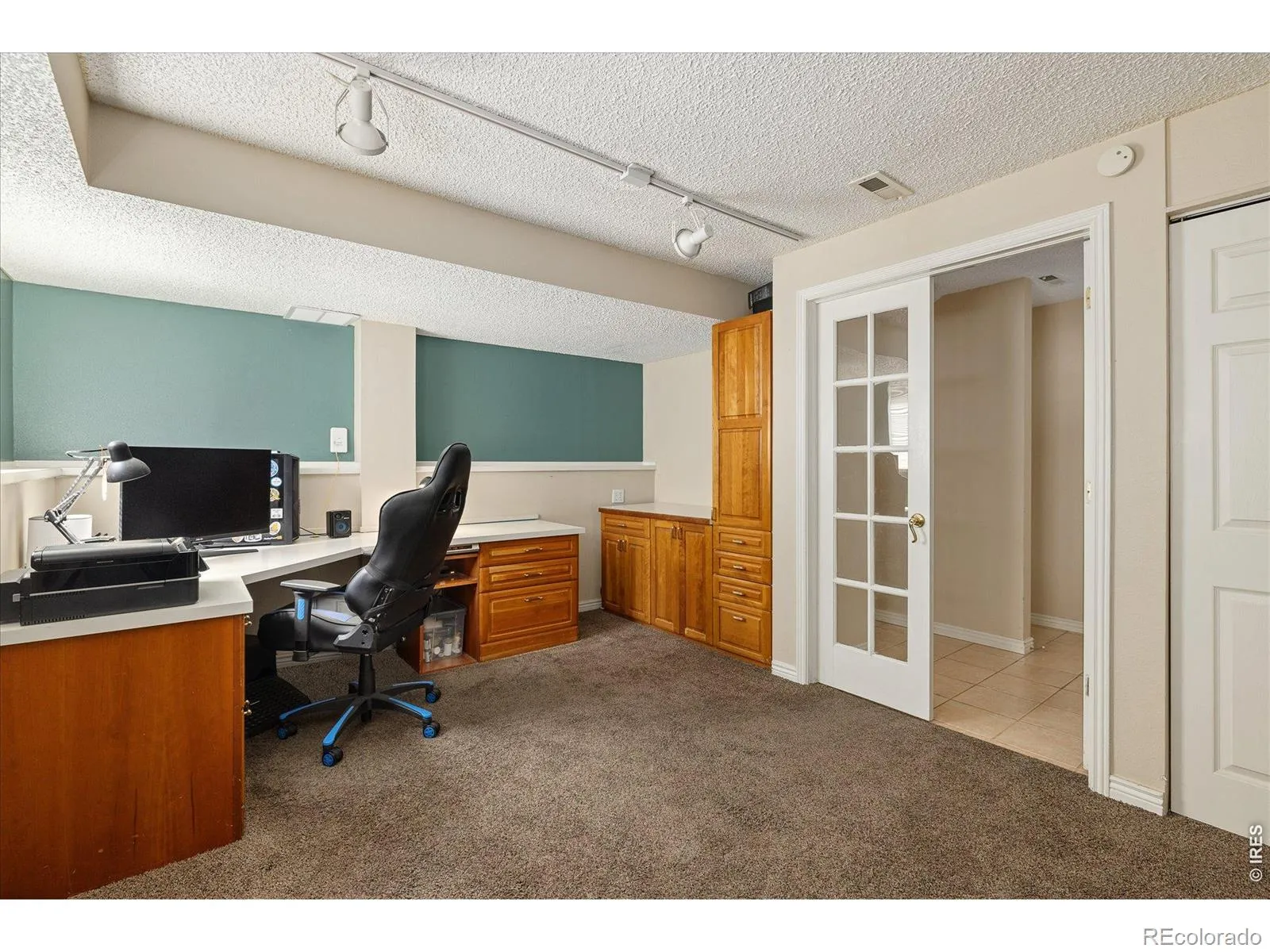 04102026204704 1600 18