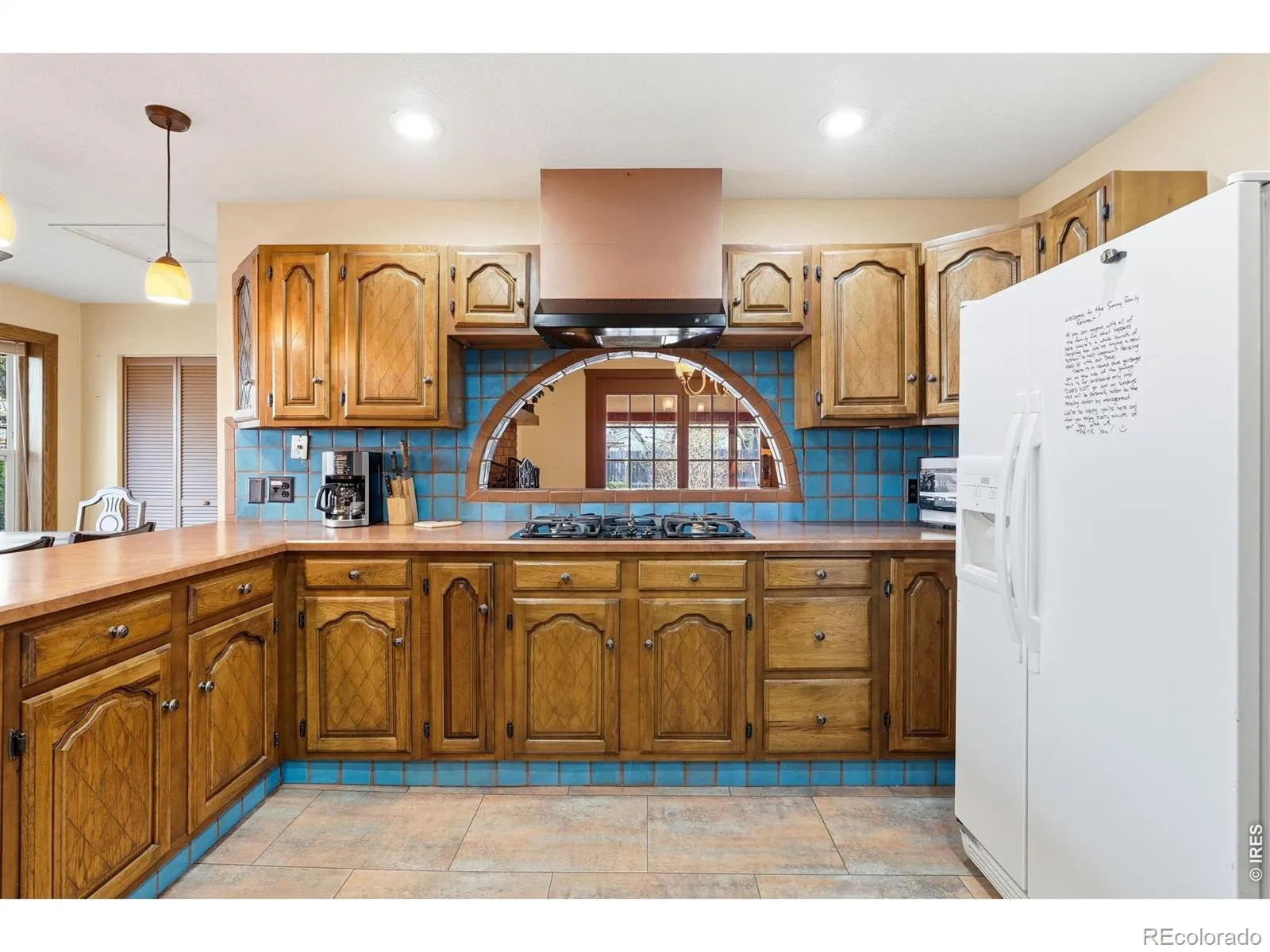 11 James Circle Longmont CO 80501 MLS #RECIR1056207 04252026234906 1600 12