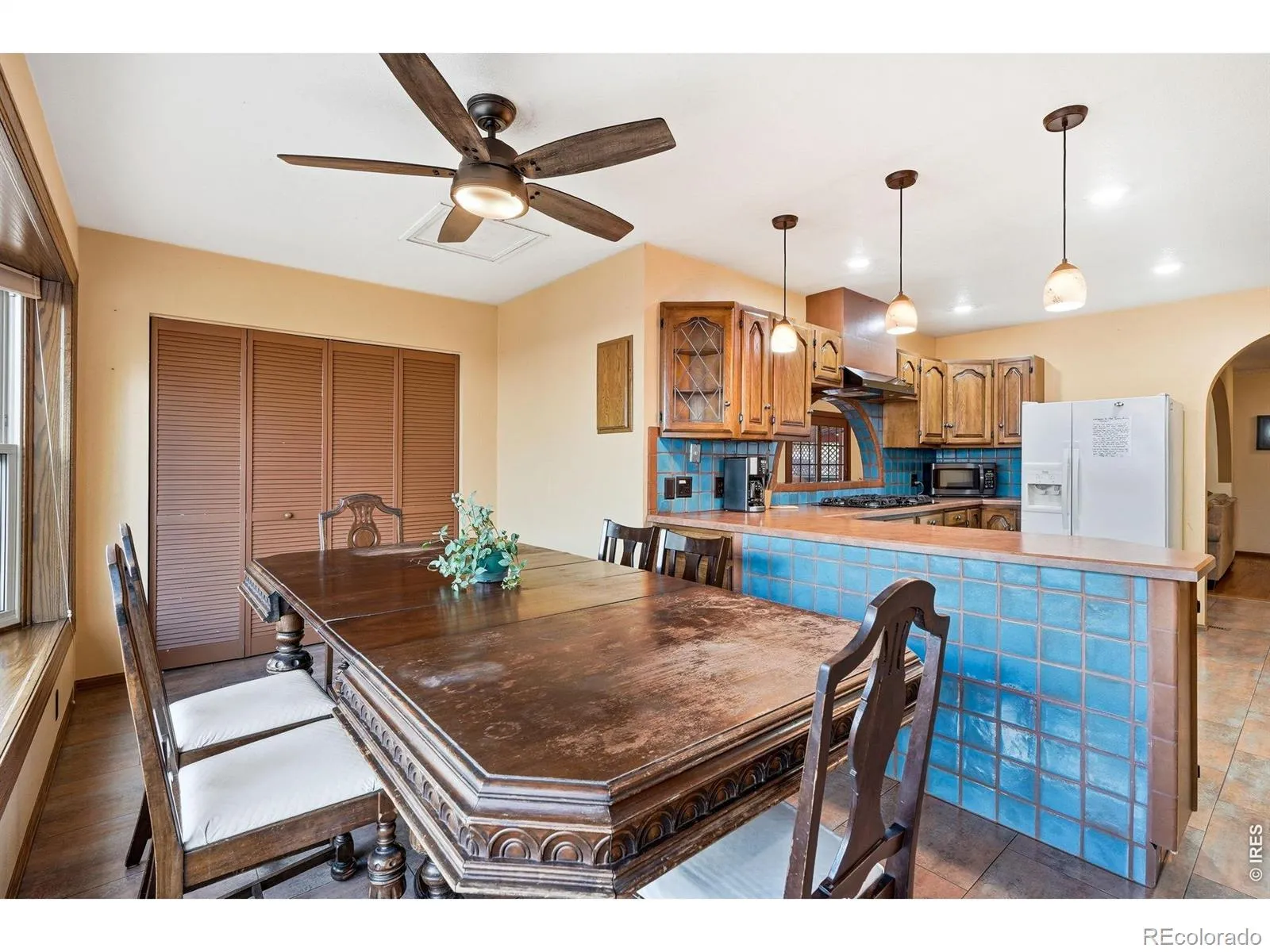11 James Circle Longmont CO 80501 MLS #RECIR1056207 04252026234906 1600 17