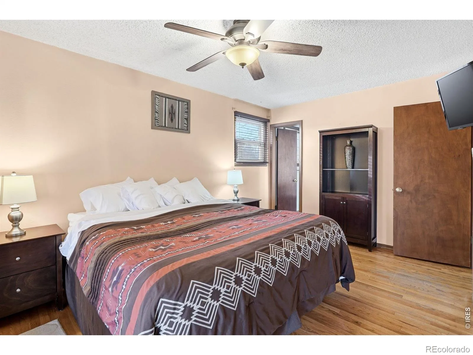 11 James Circle Longmont CO 80501 MLS #RECIR1056207 04252026234906 1600 18