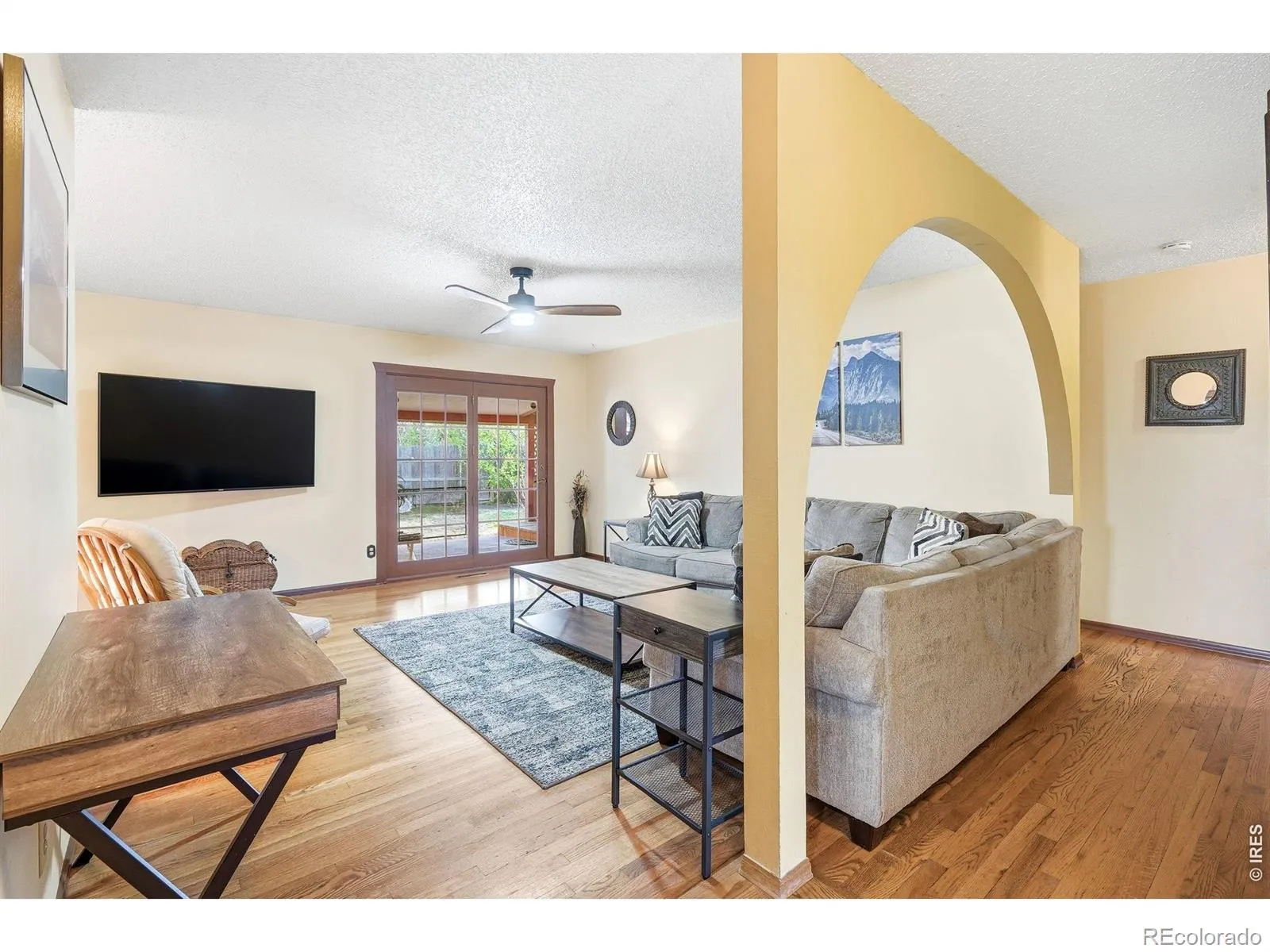 11 James Circle Longmont CO 80501 MLS #RECIR1056207 04252026234906 1600 7