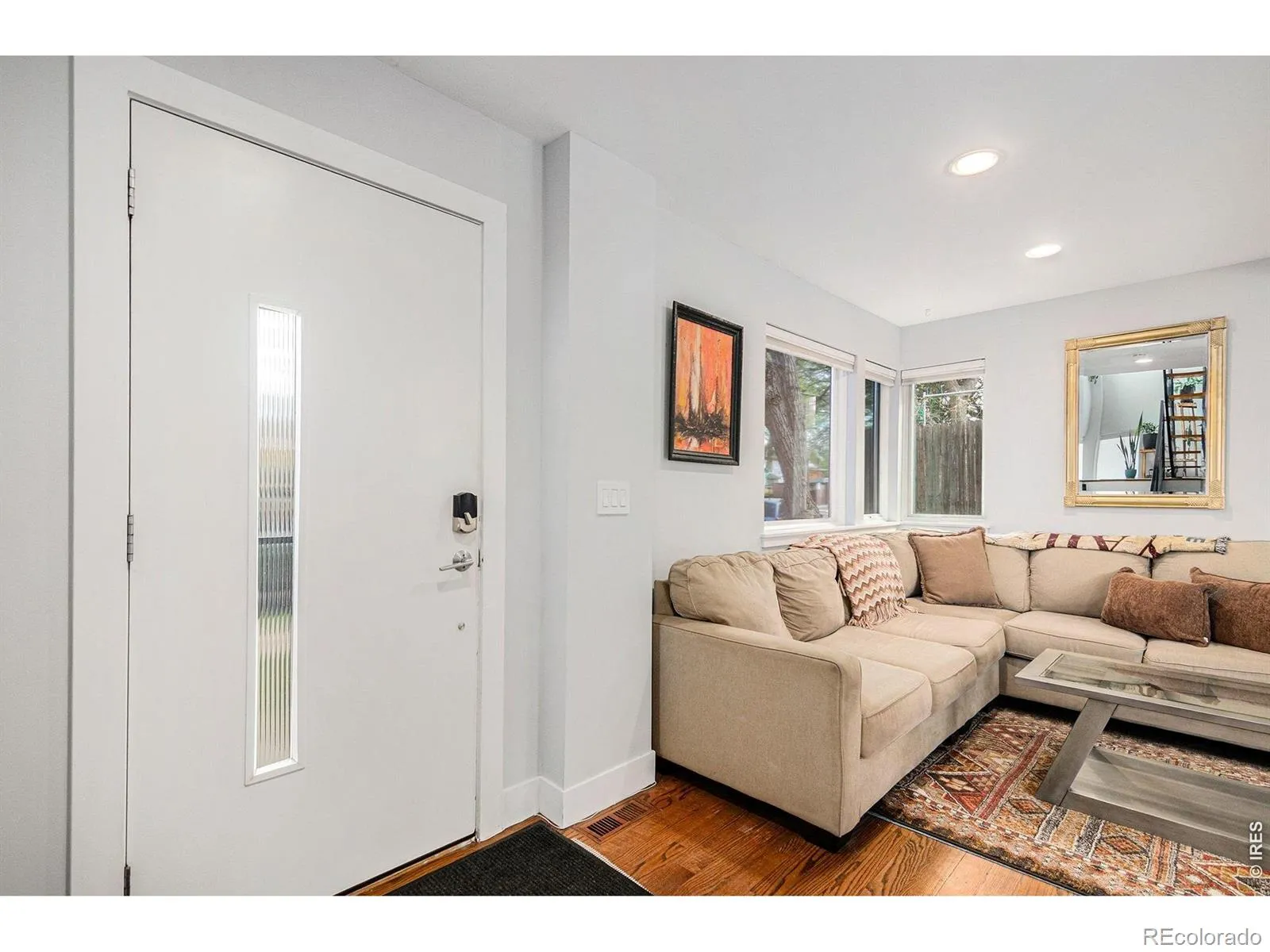 04112026010853 1600 3