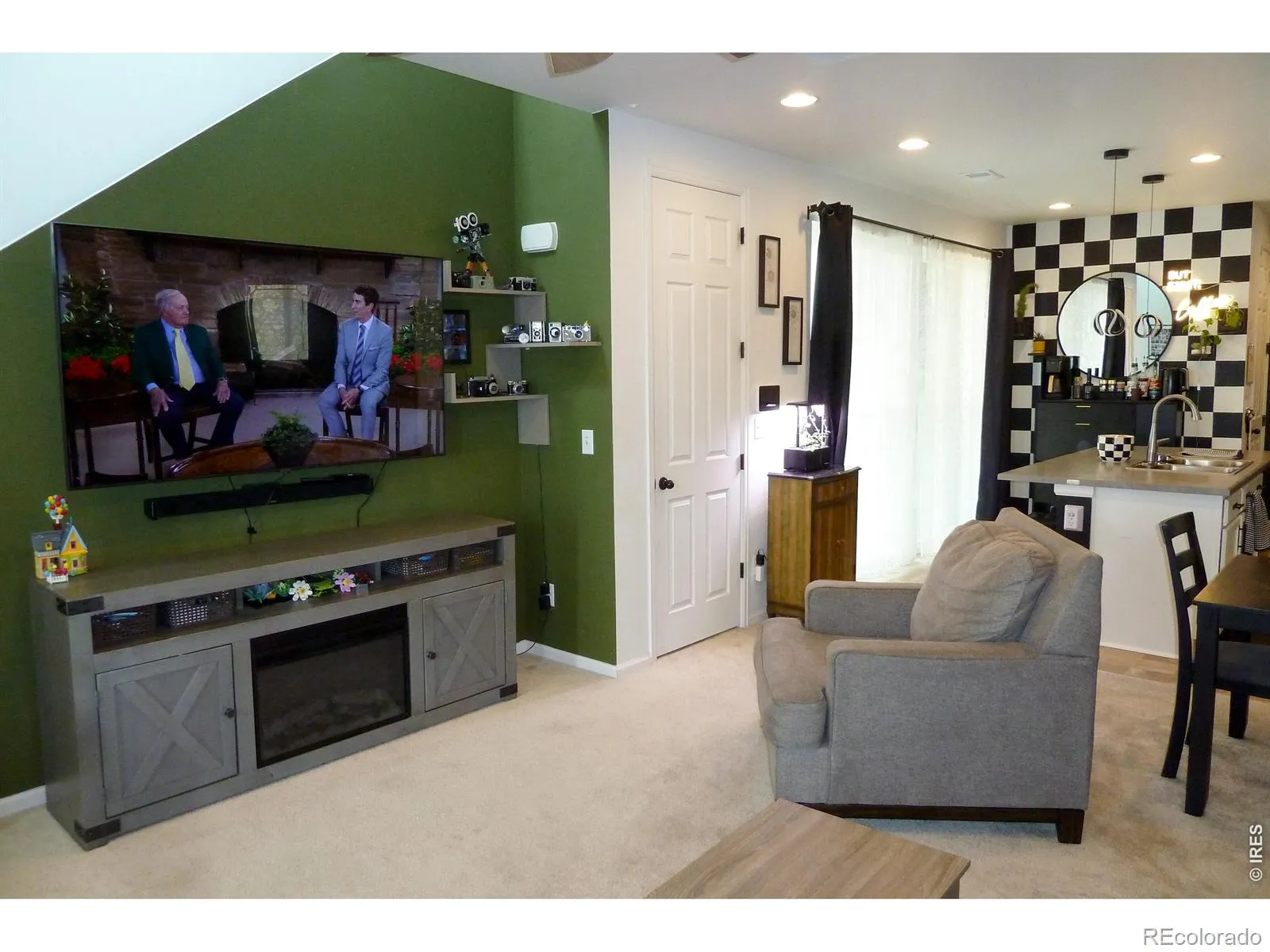 44 N Trussville Street Aurora CO 80018 | MLS #RECIR1056299 04302026212155 1600 10