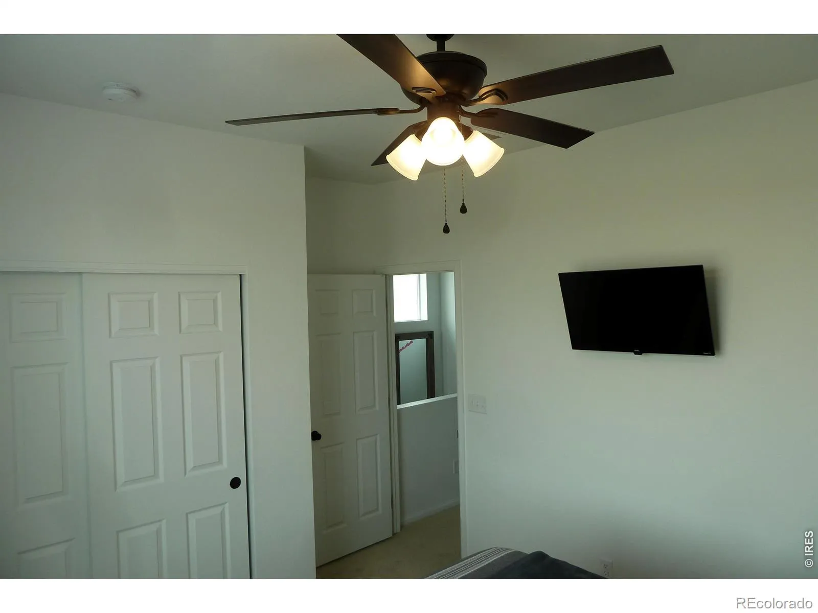 44 N Trussville Street Aurora CO 80018 | MLS #RECIR1056299 04302026212155 1600 21