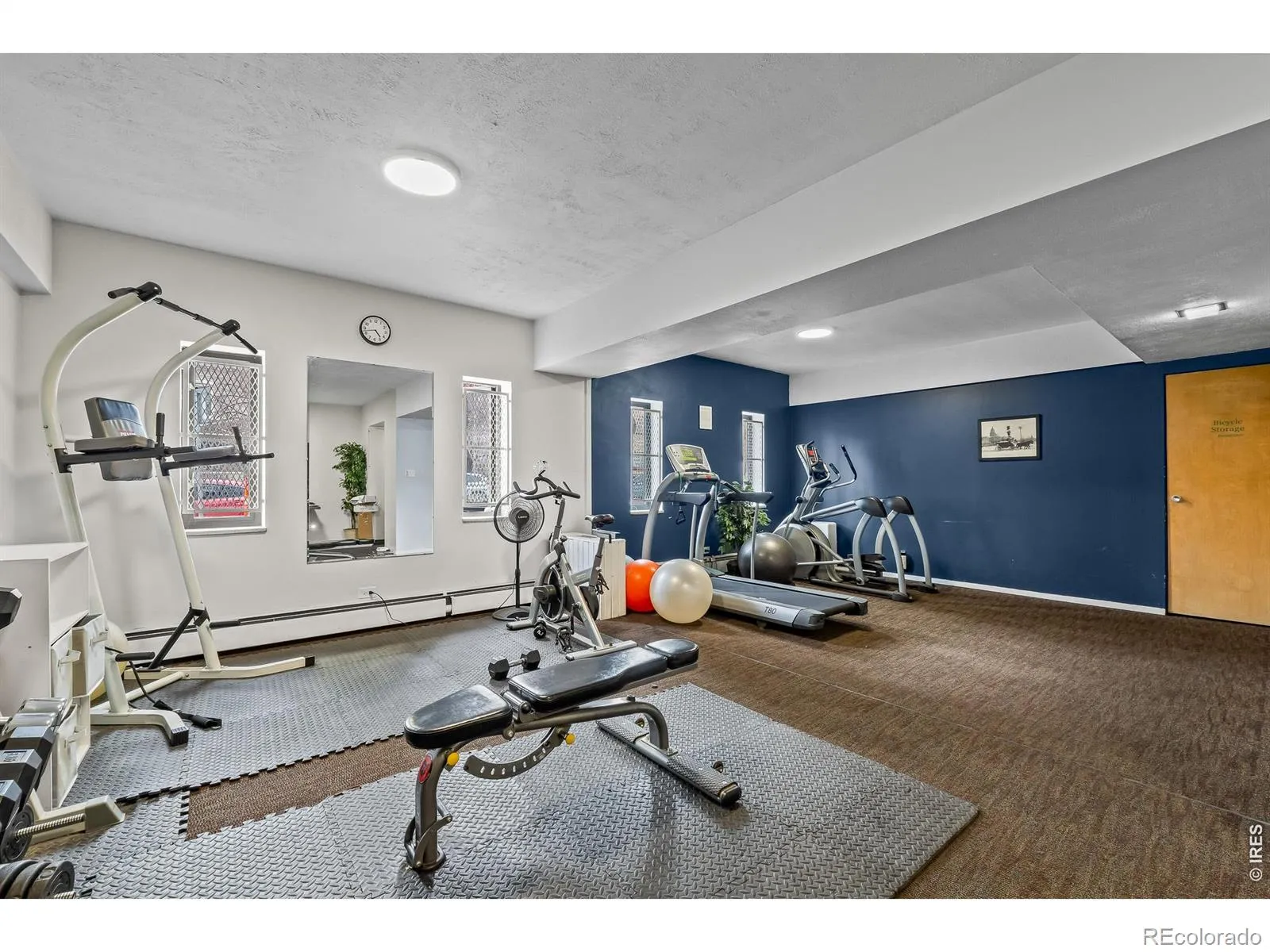 04132026005159 1600 16