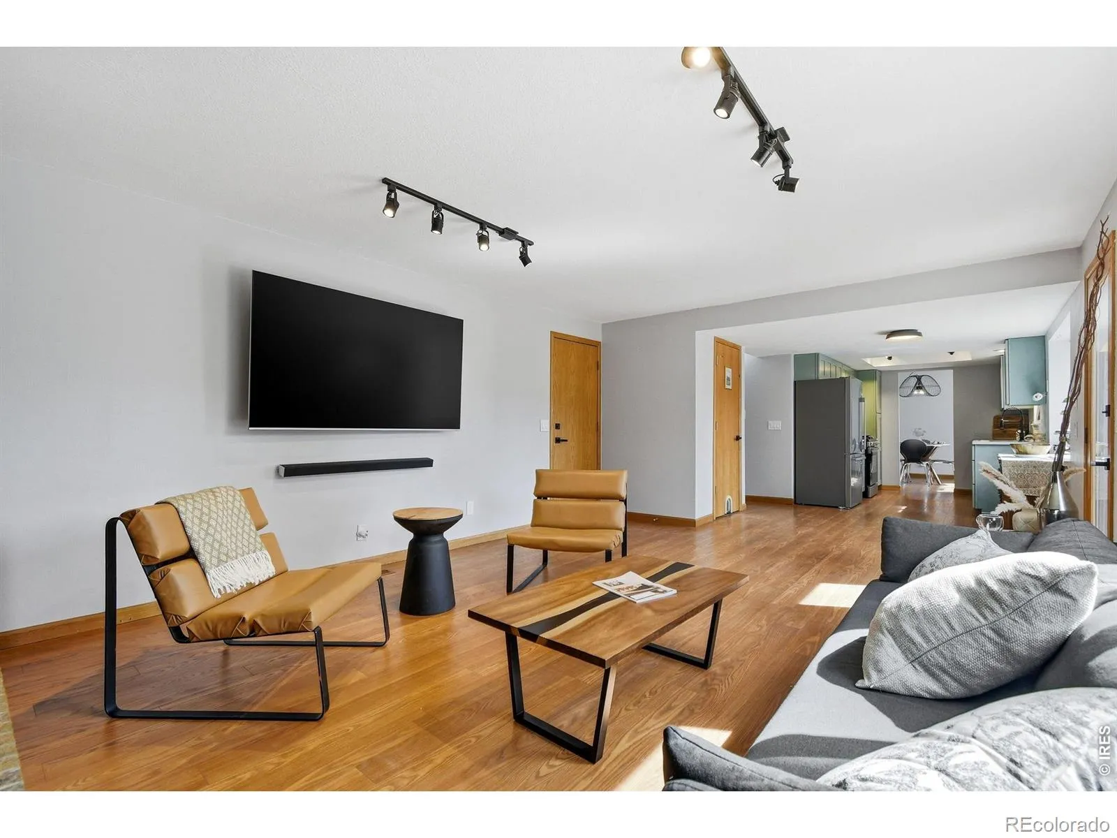 04142026185757 1600 17