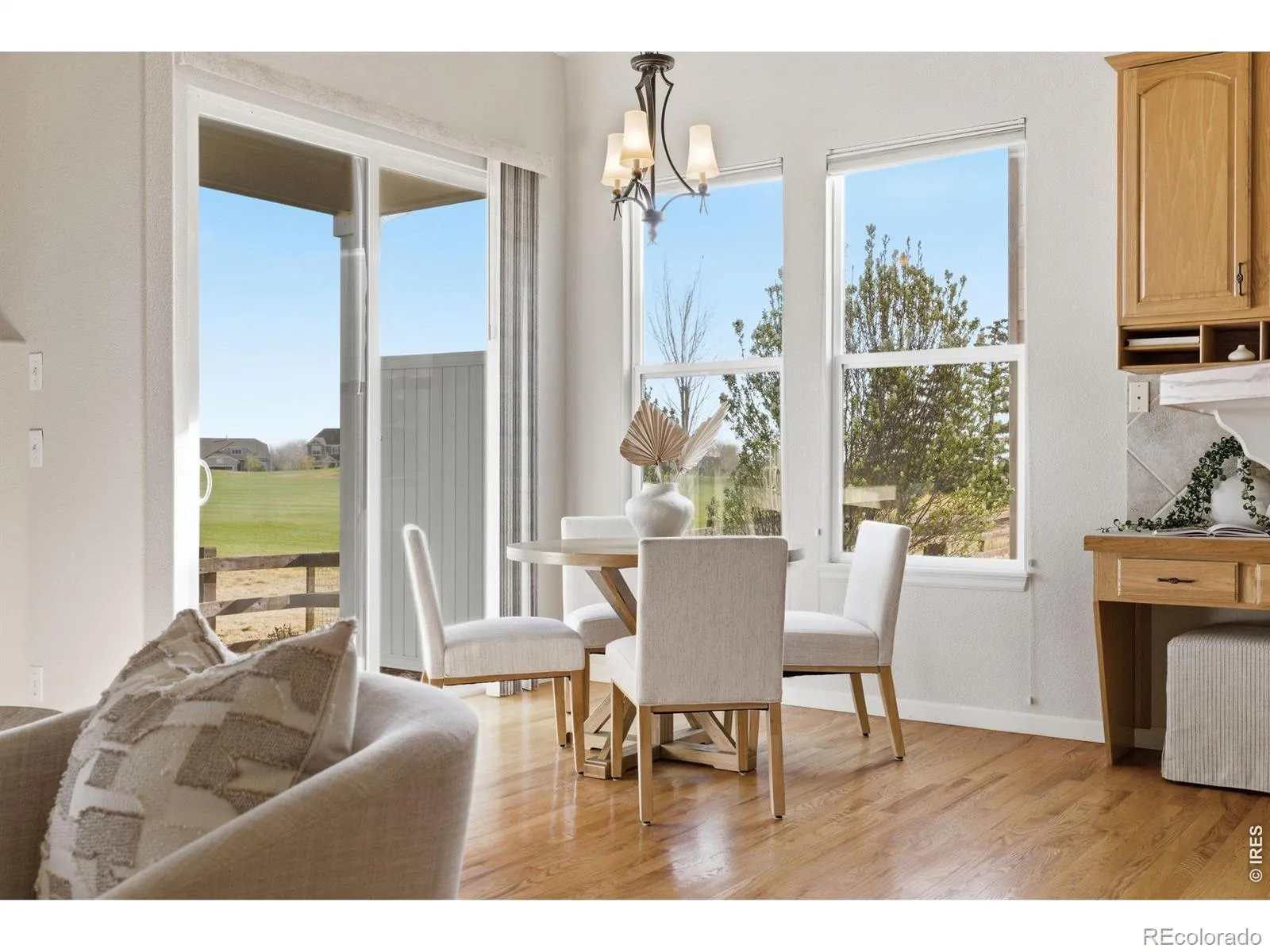 04152026041340 1600 16