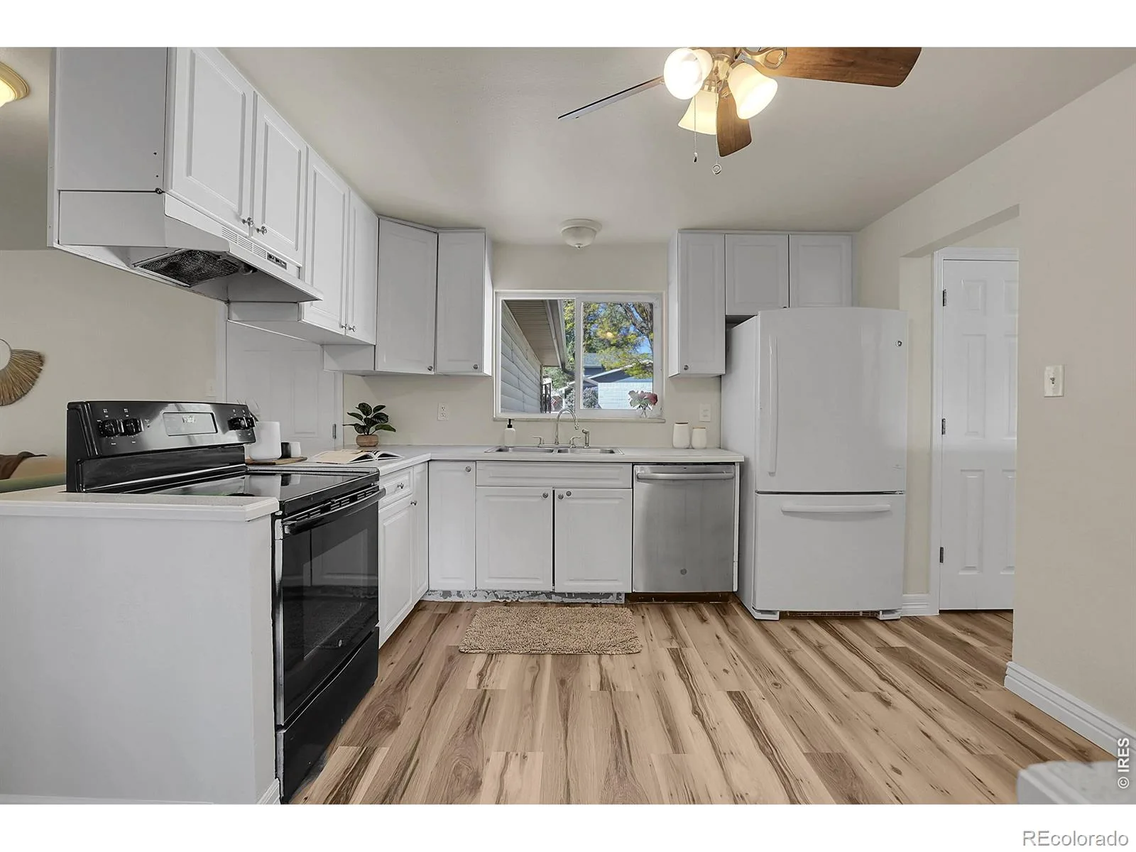 11378 W 68th Way Arvada CO 80004 | MLS #RECIR1056547 08182026140101 1600 9