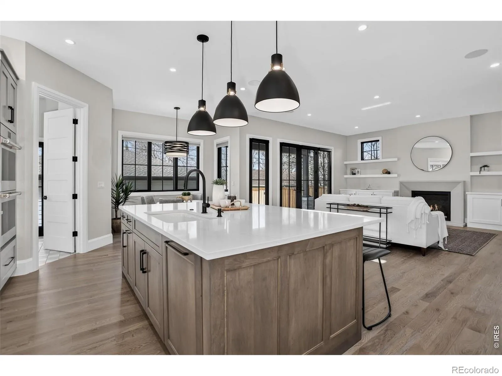 04162026192817 1600 17